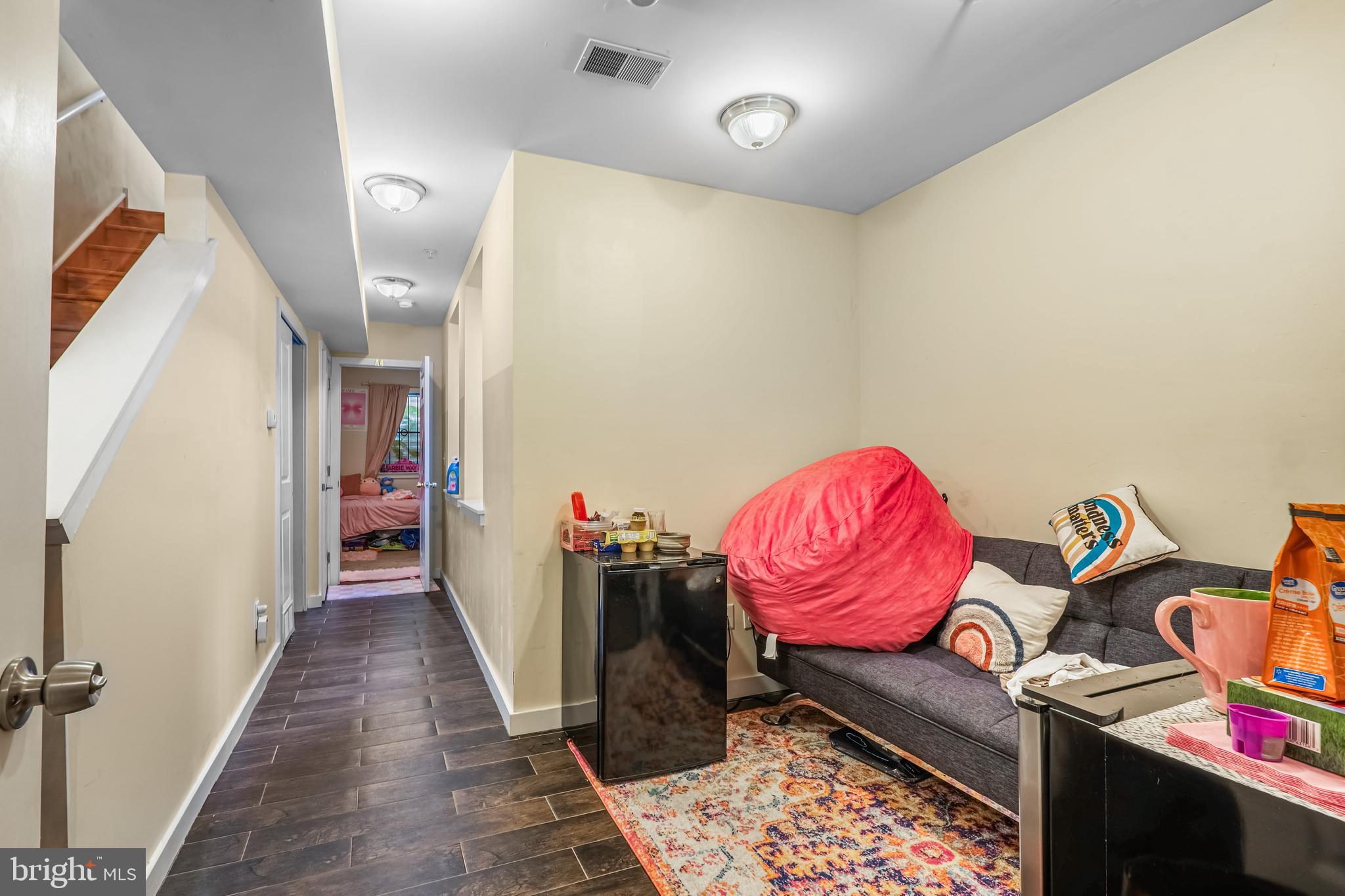 TEMPLE UNIVERSITY - Residential Lease