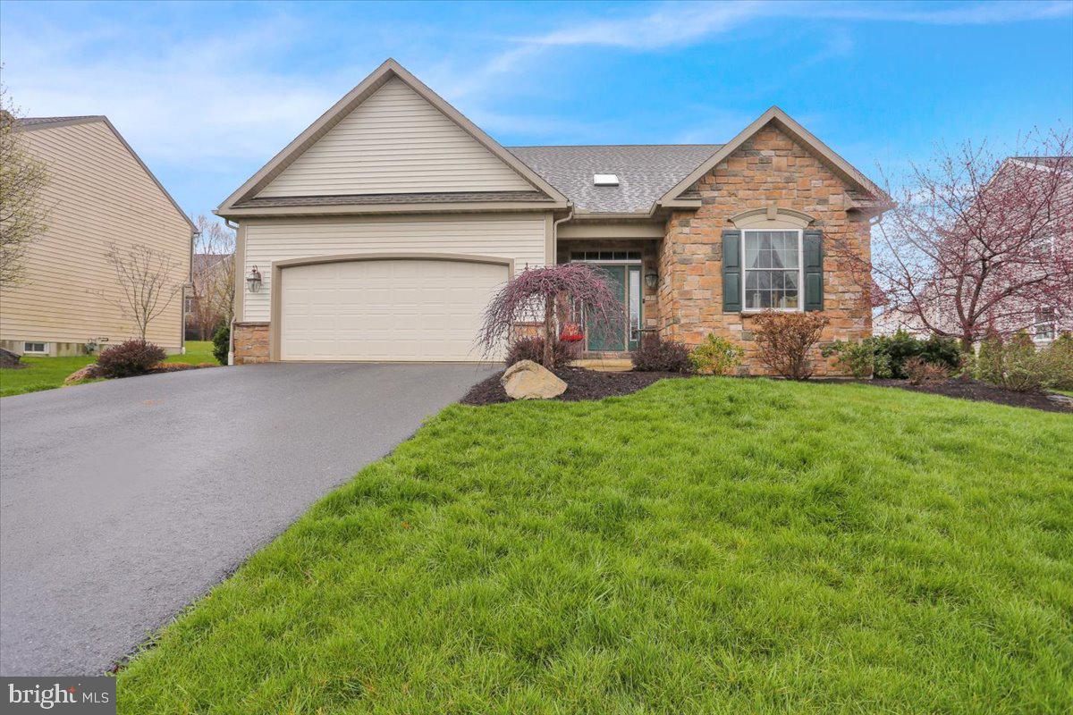 1004 HELM LANE