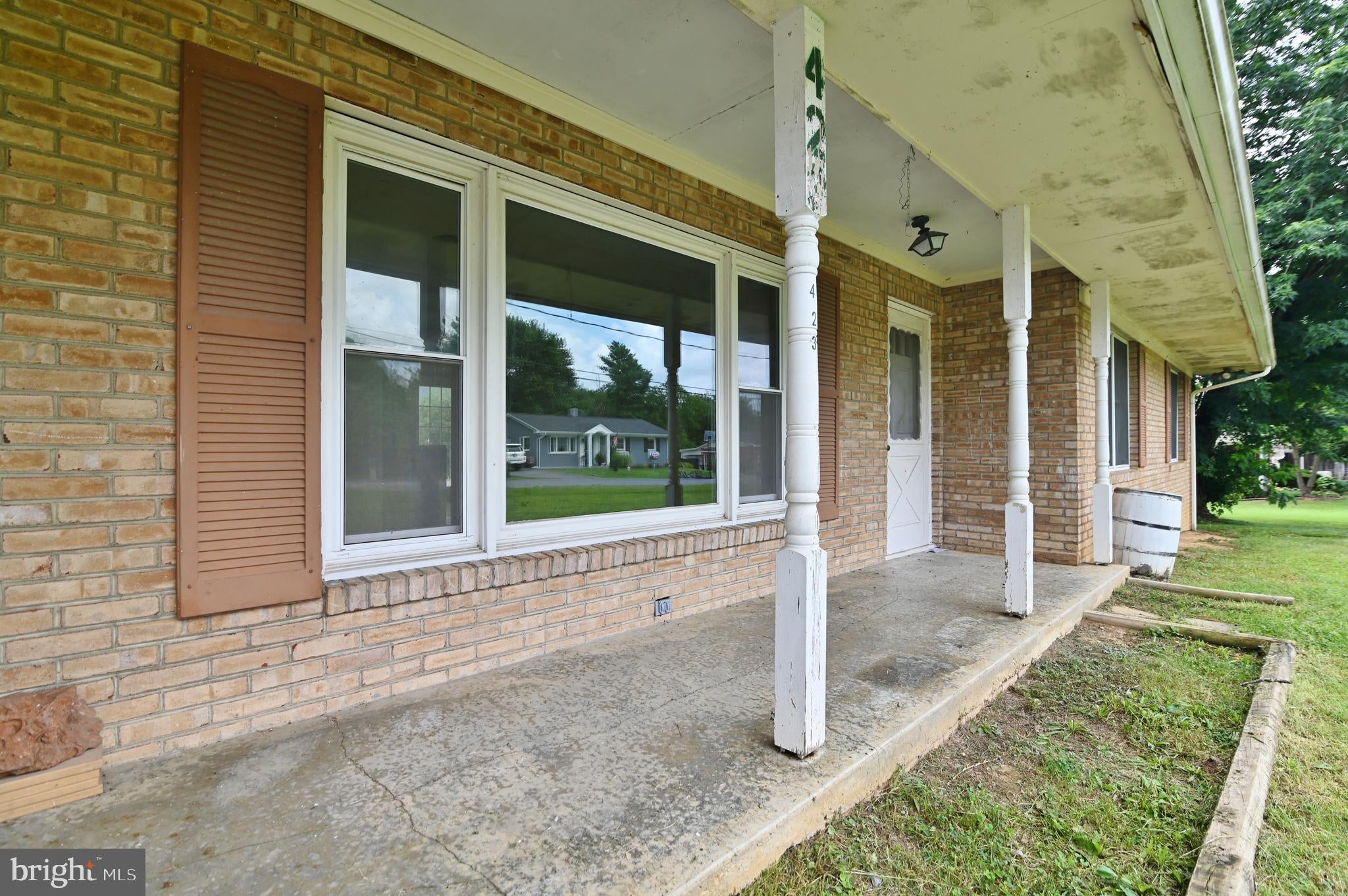 423 MILLER DRIVE