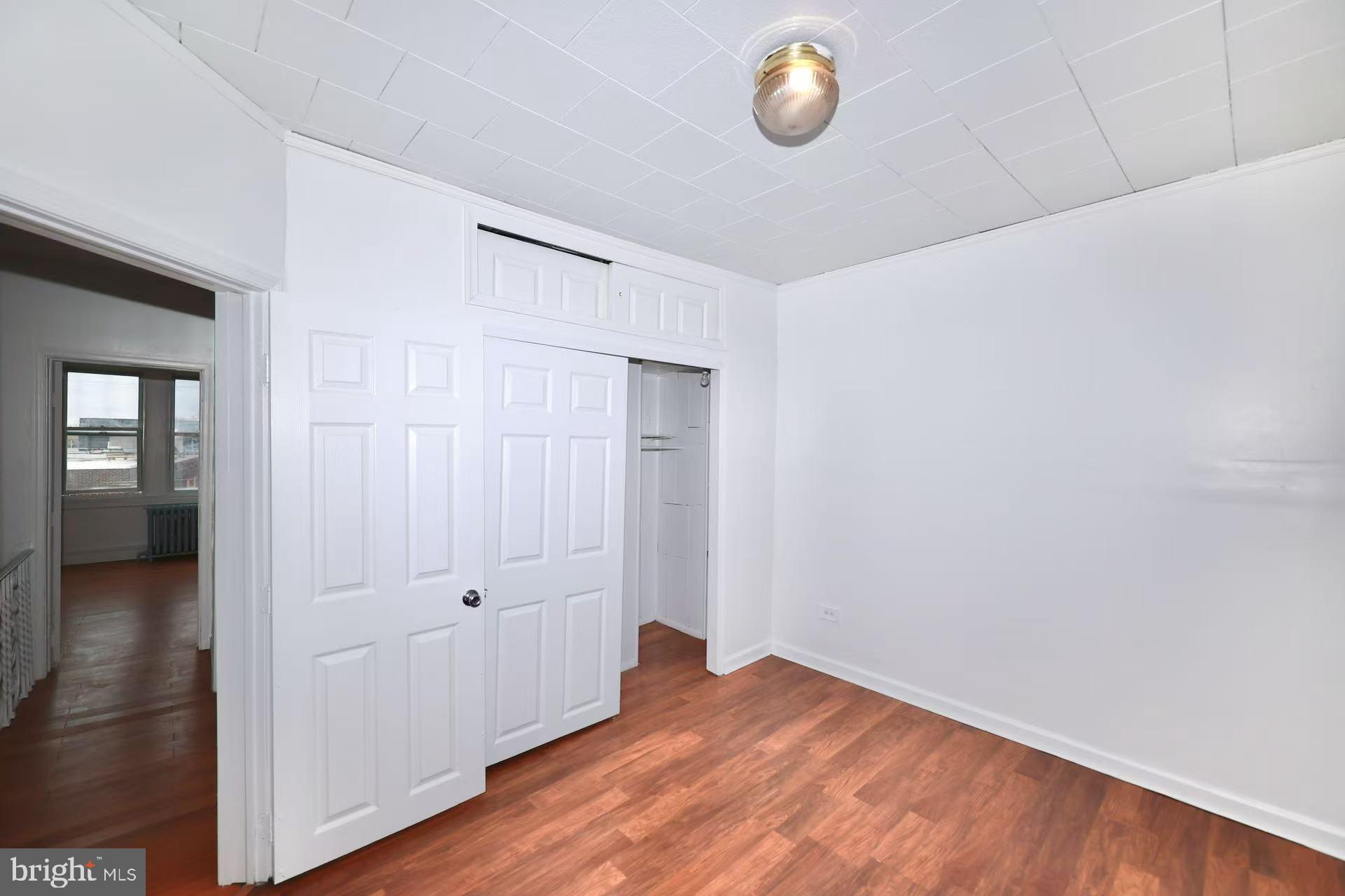 PHILADELPHIA (NORTHEAST) - Residential