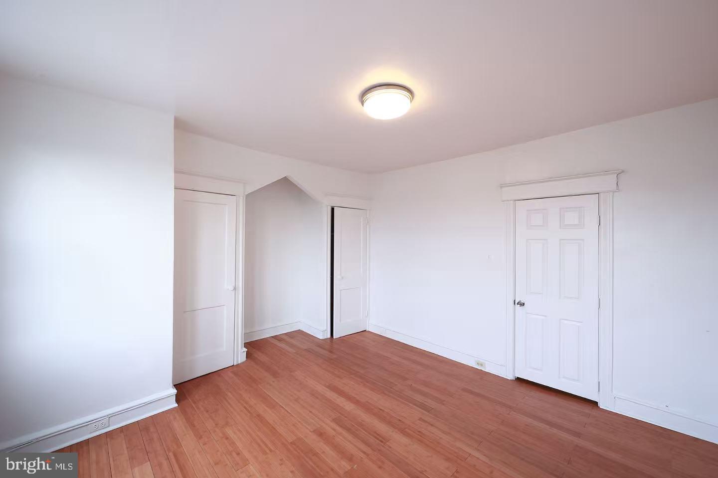 PHILADELPHIA (NORTHEAST) - Residential