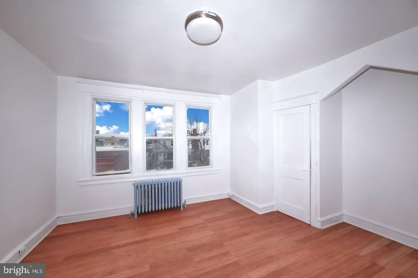 PHILADELPHIA (NORTHEAST) - Residential