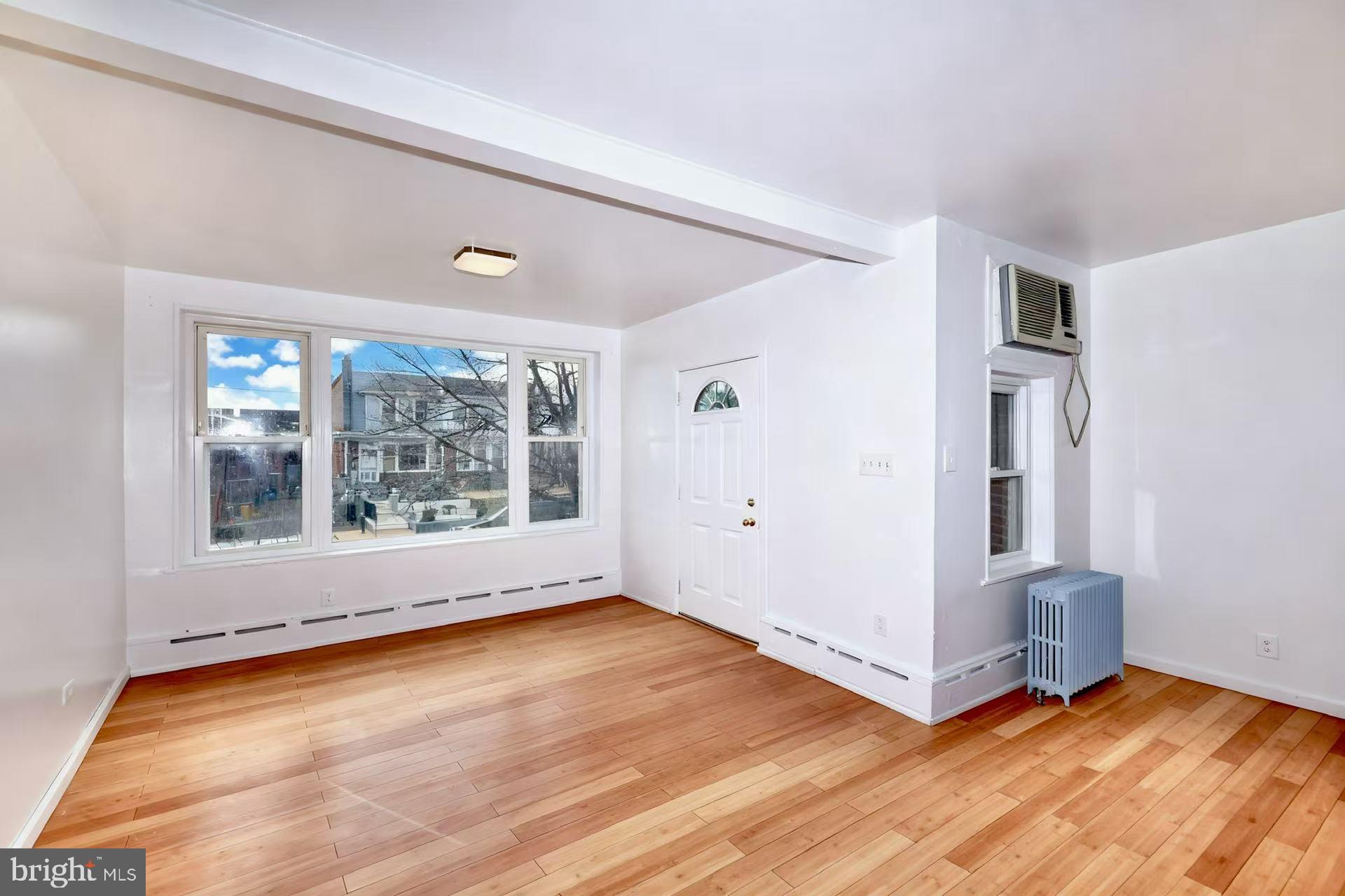 PHILADELPHIA (NORTHEAST) - Residential