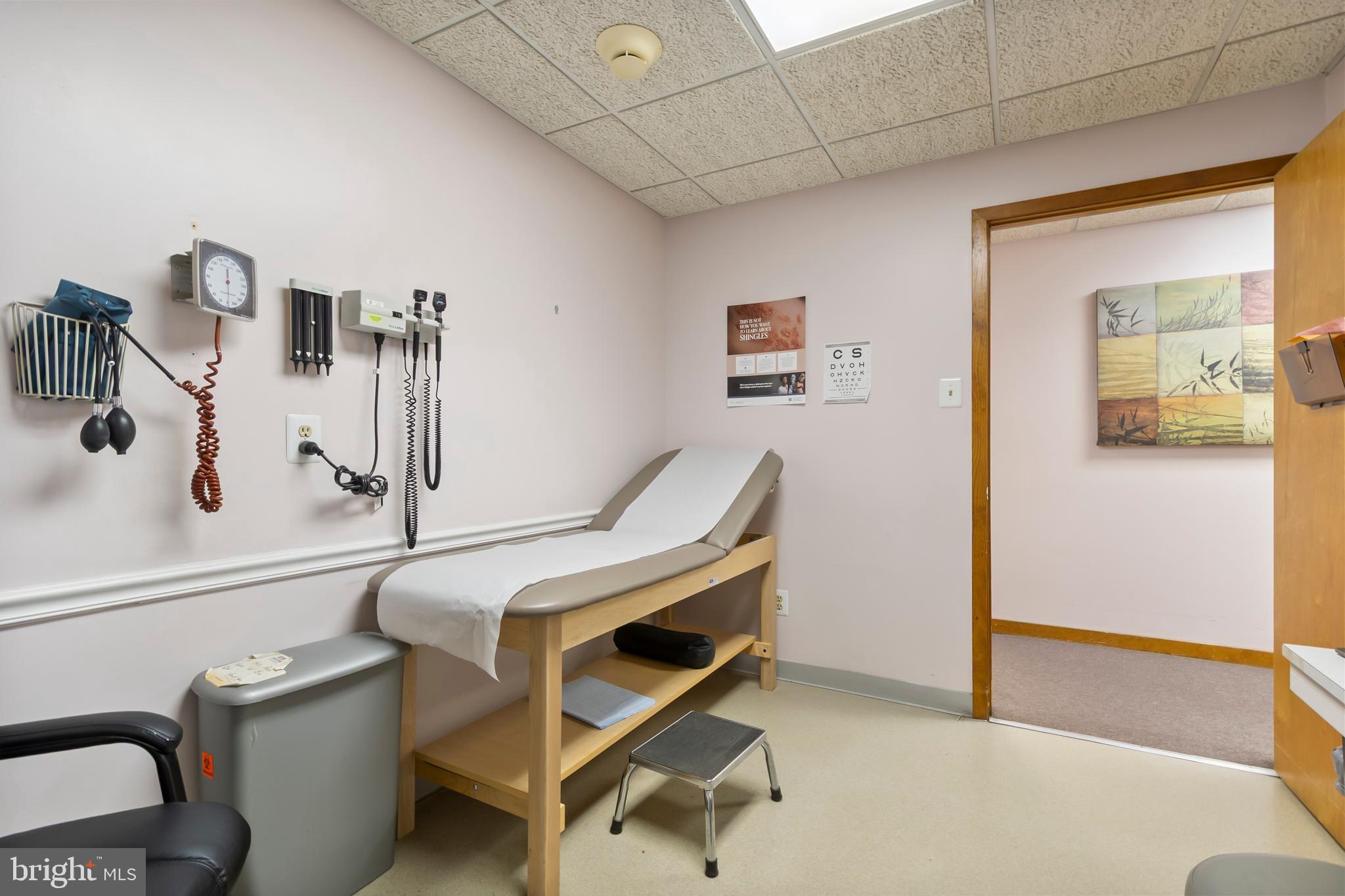 EAST PASSYUNK CROSSING - Commercial Sale