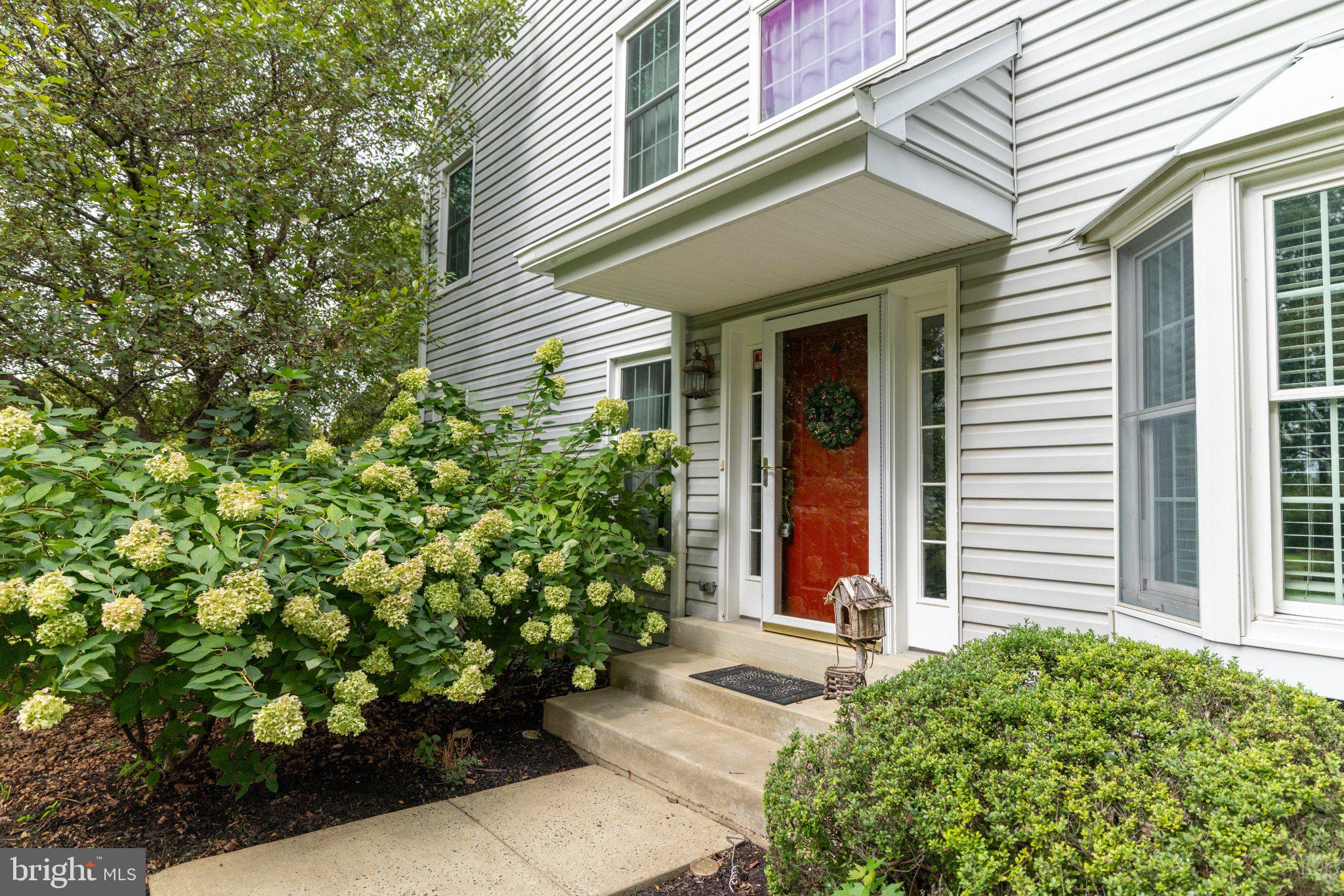 310 NEWPORT PLACE