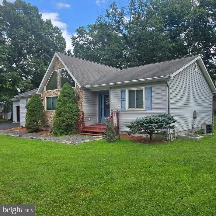 513 Gandolf Road, Tamiment, PA, 18371