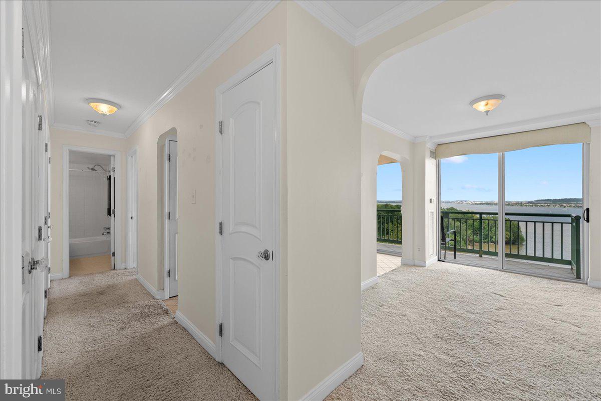 MARINA TOWERS - Residential Lease