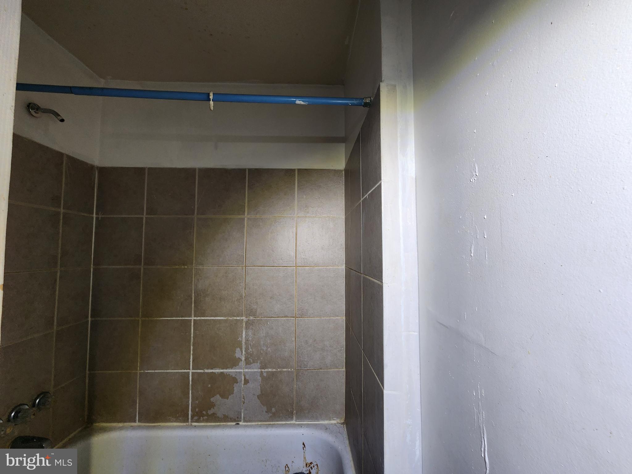 CARROLLTON RIDGE - Residential