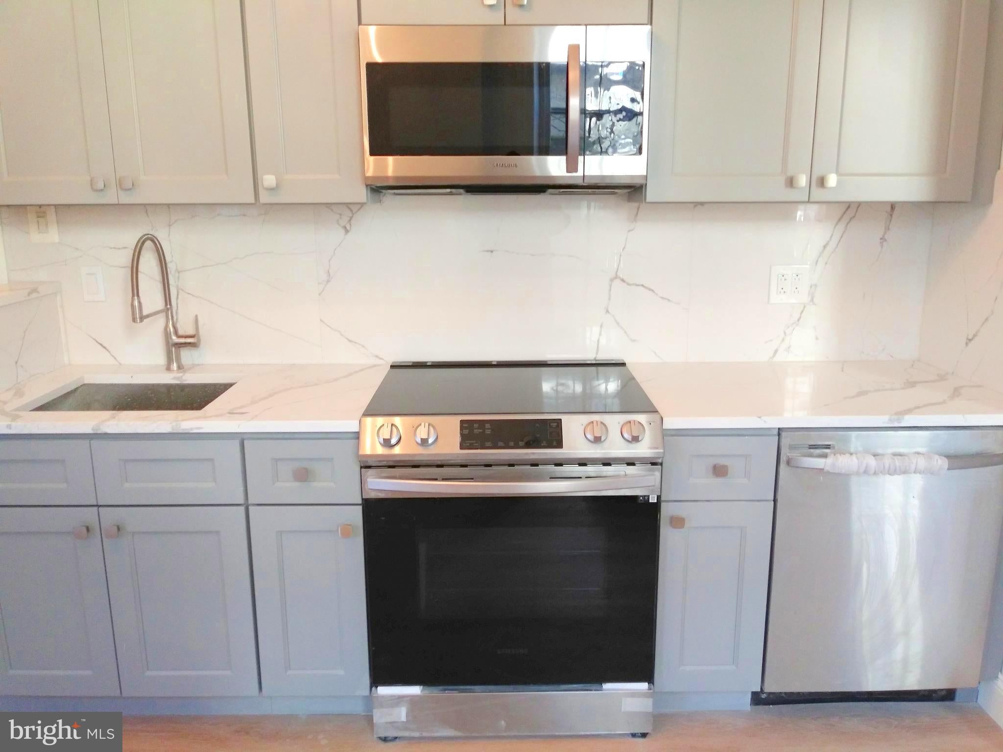 317 N 33RD STREET 1