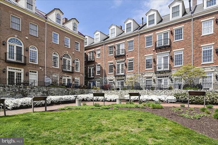 FORDS LANDING - Residential