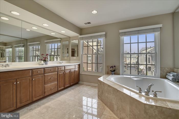 FORDS LANDING - Residential