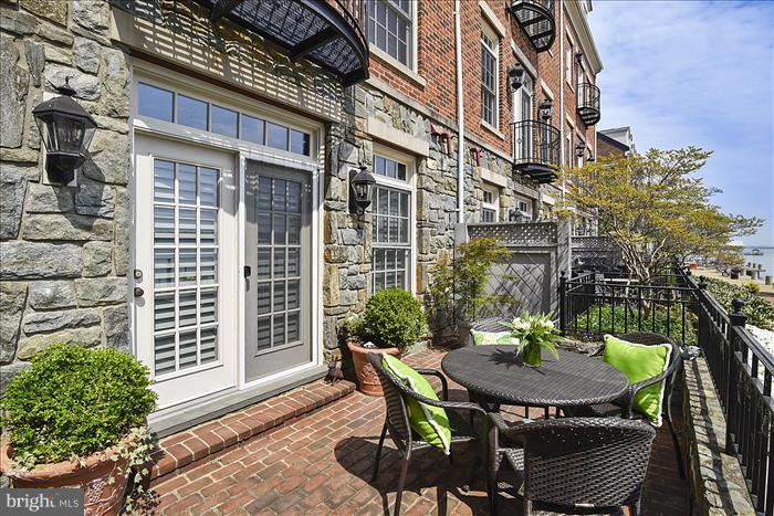 FORDS LANDING - Residential