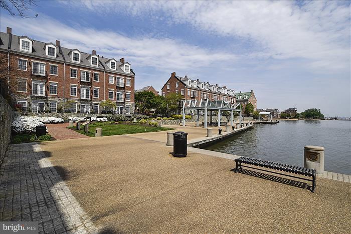 FORDS LANDING - Residential