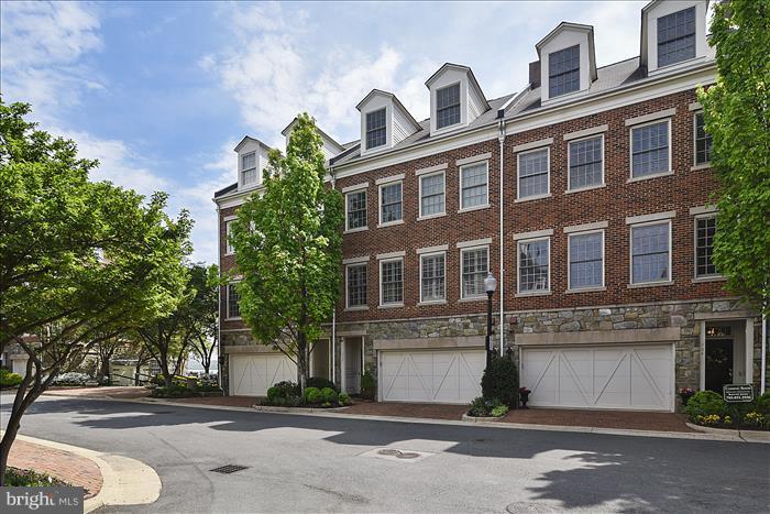 FORDS LANDING - Residential