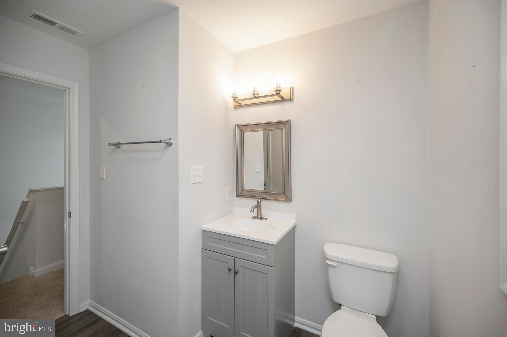 LAKE LAND OR - Residential