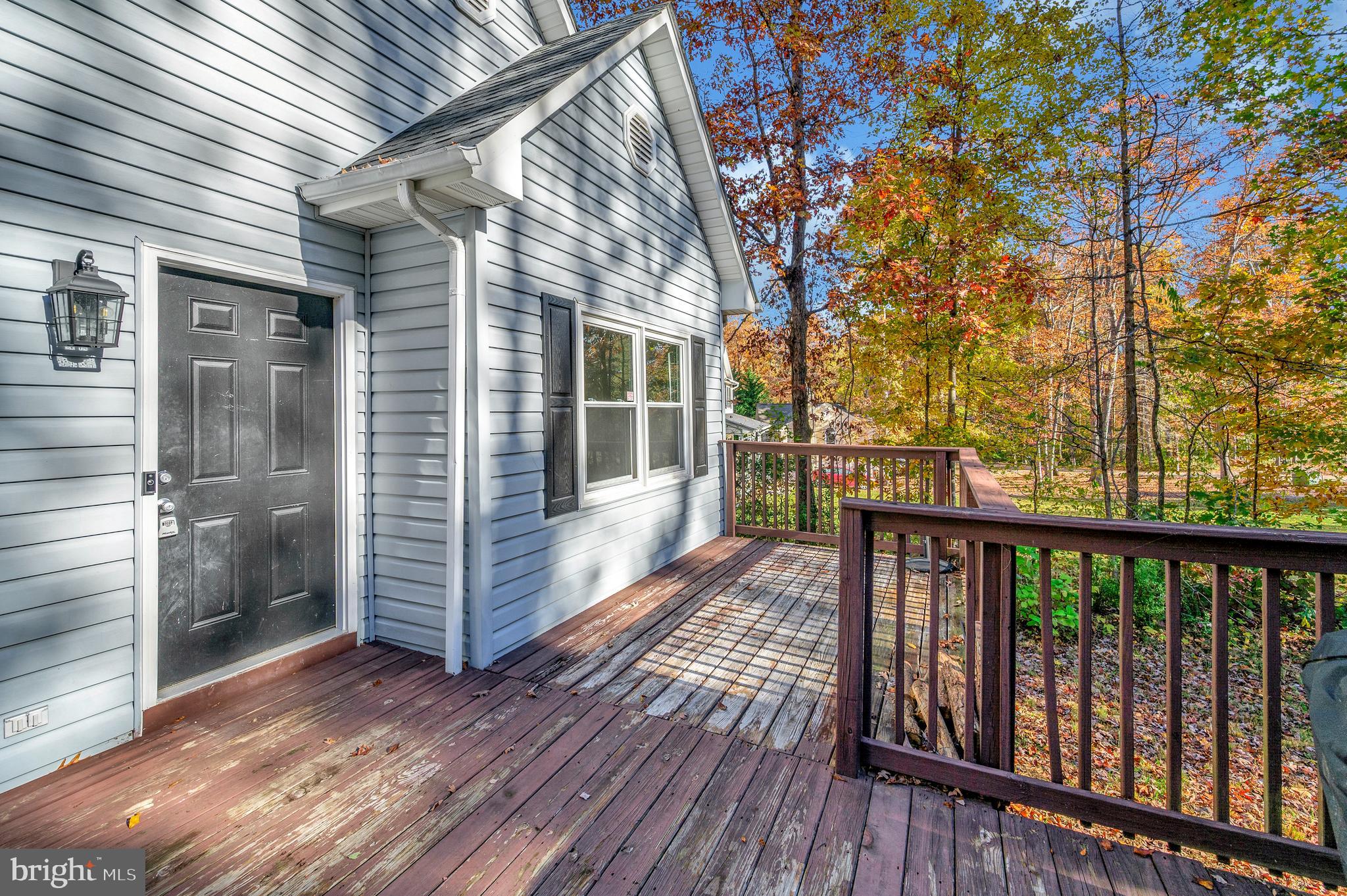 LAKE LAND OR - Residential