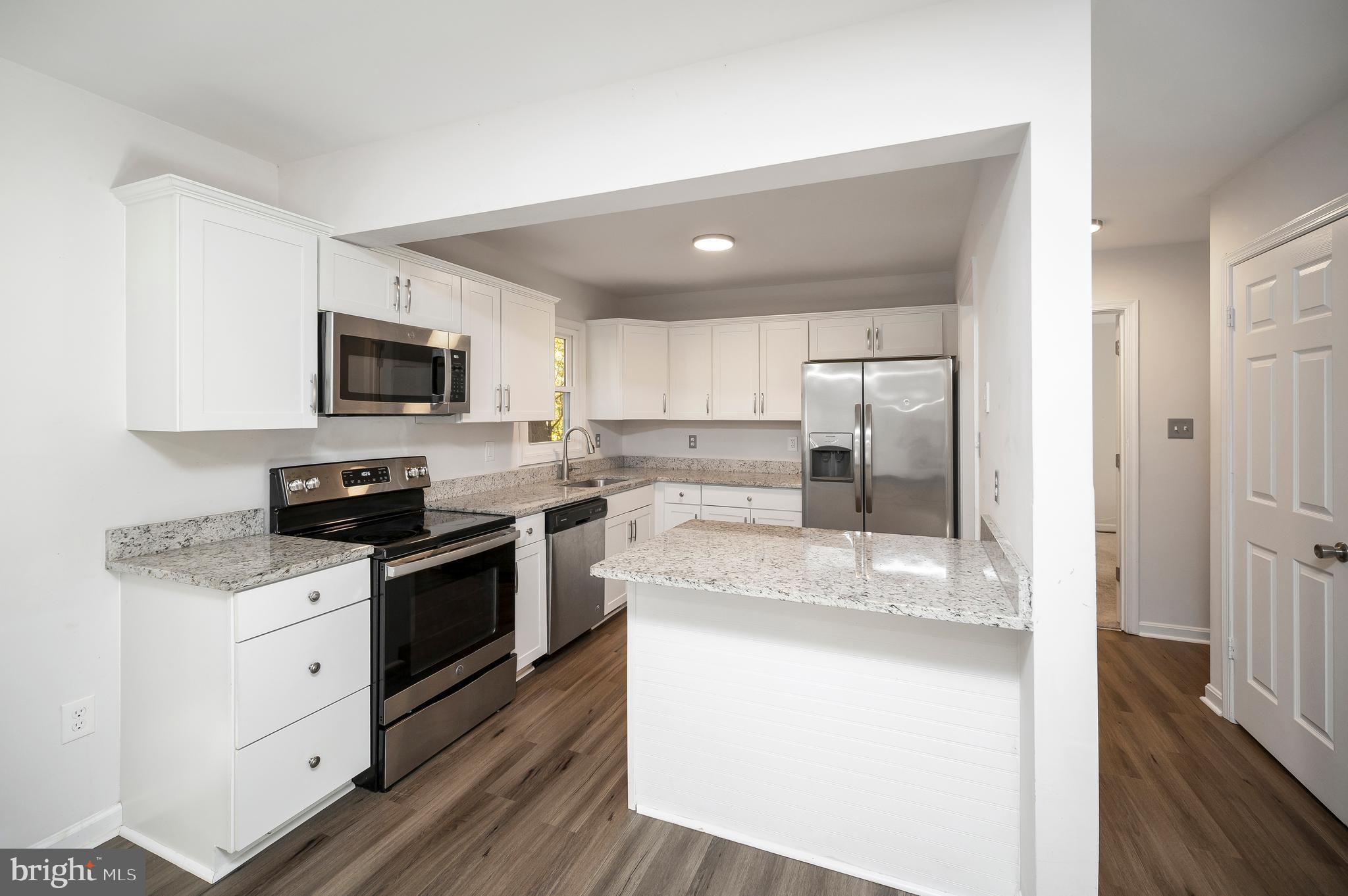 LAKE LAND OR - Residential