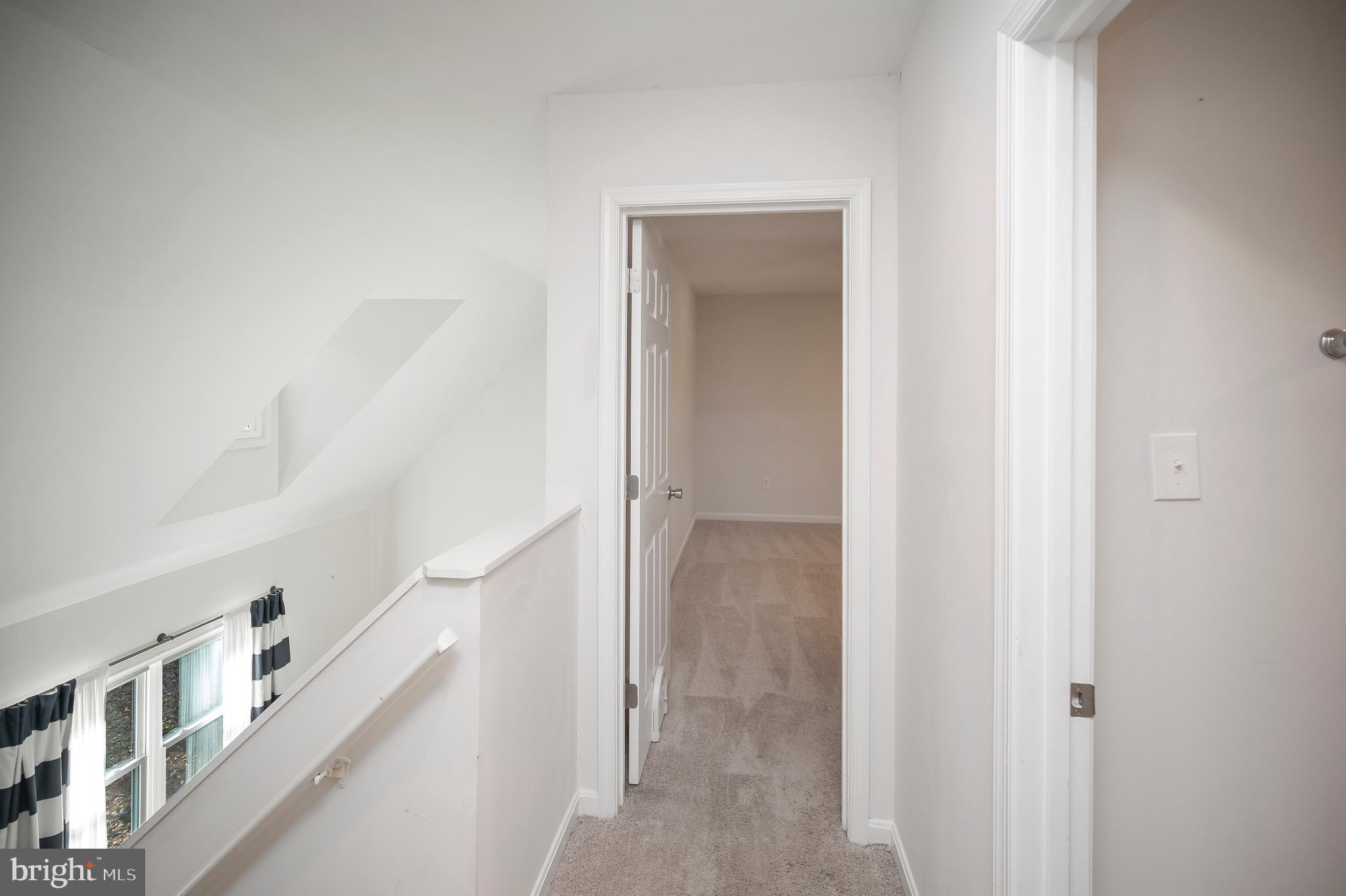 LAKE LAND OR - Residential