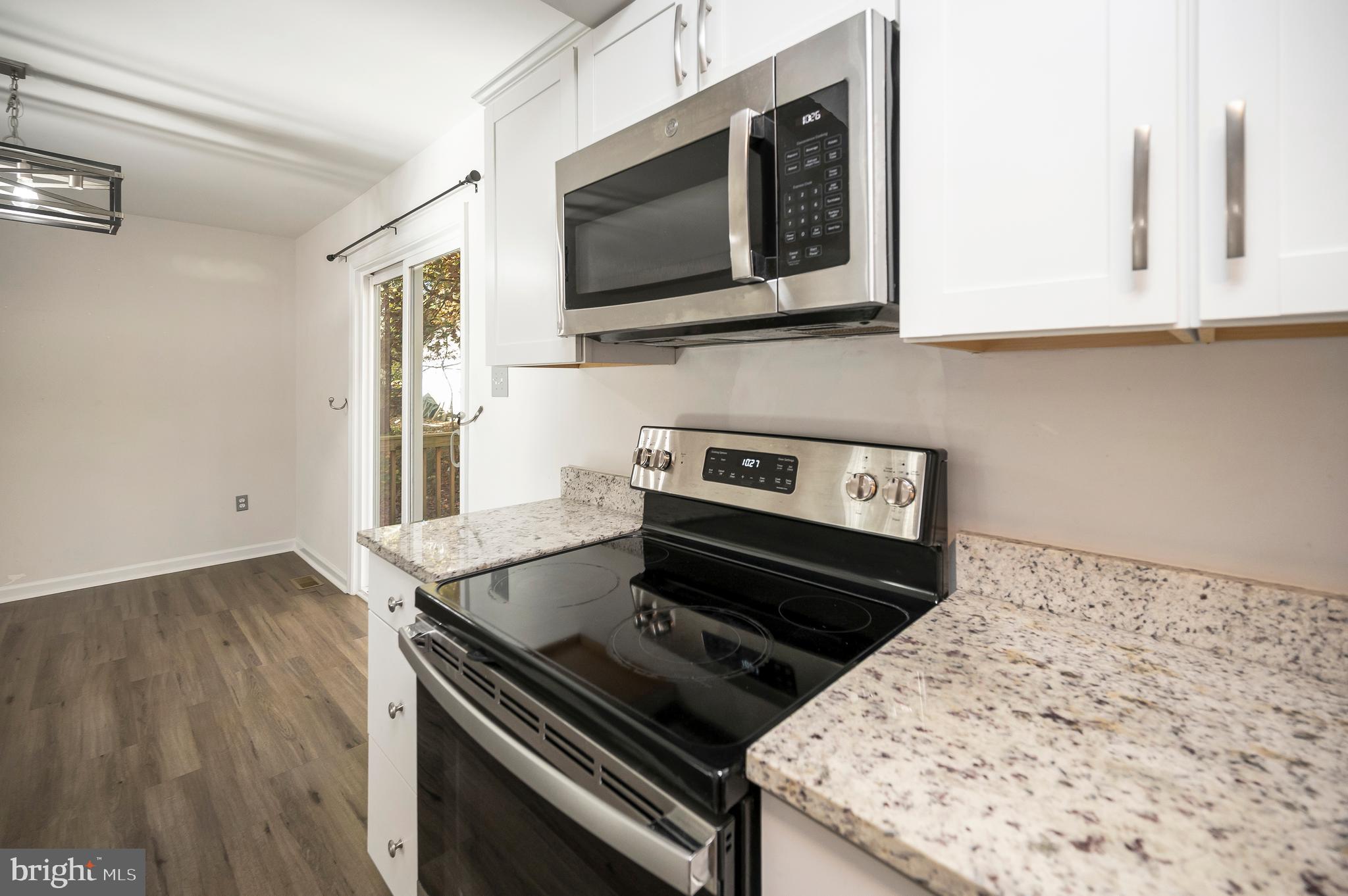 LAKE LAND OR - Residential