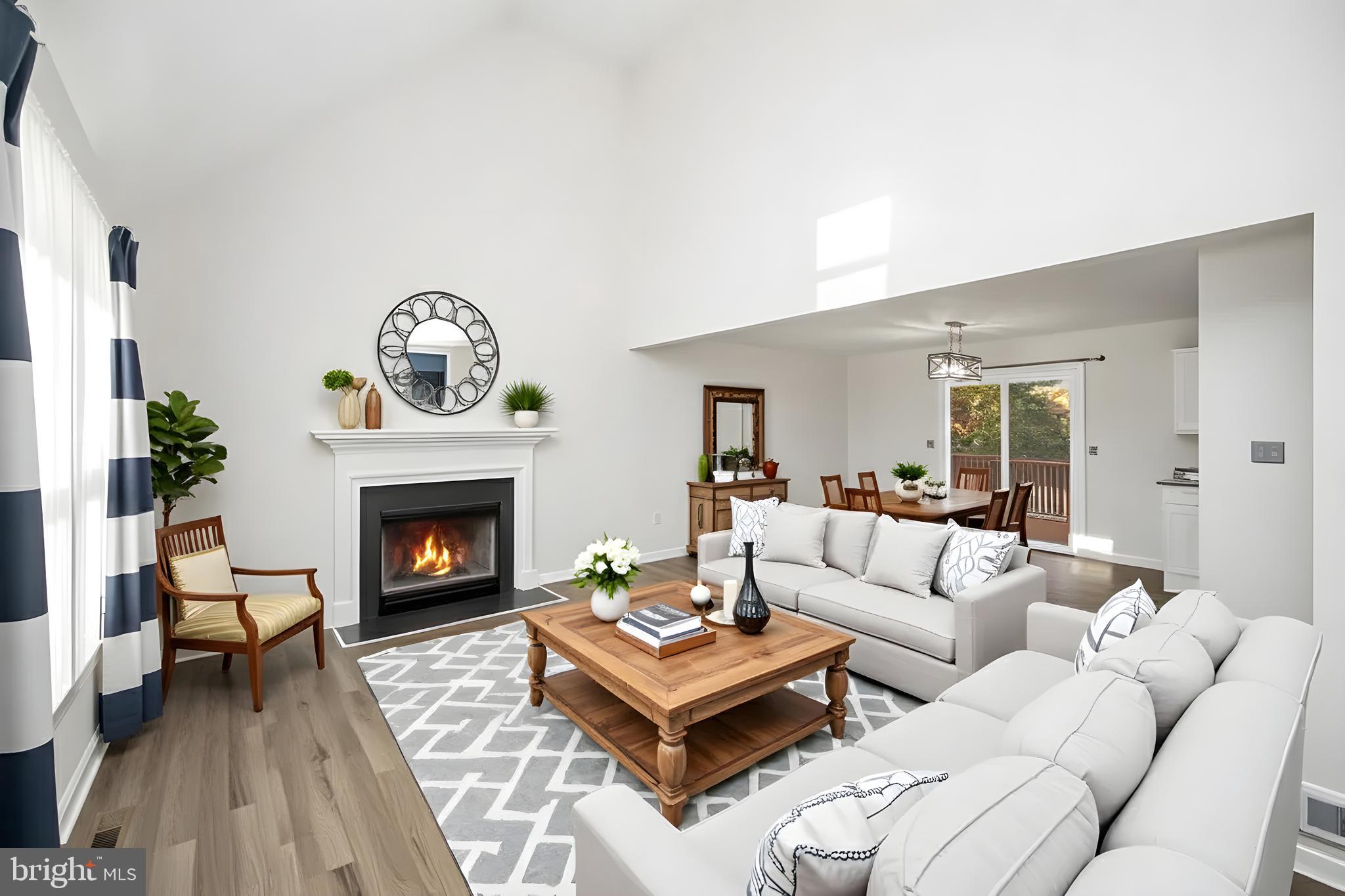 LAKE LAND OR - Residential