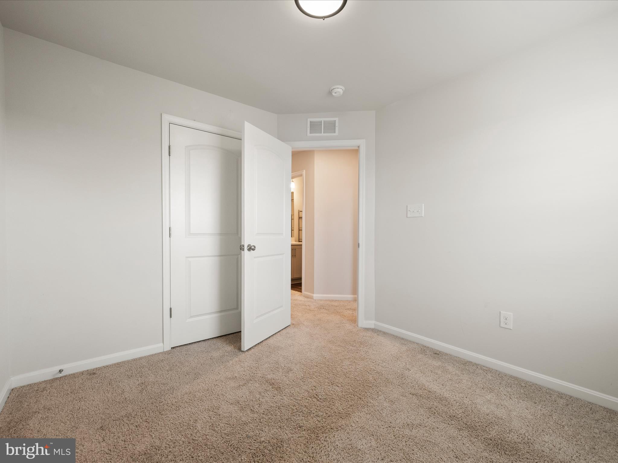 BERKELEY RIDGE - Residential