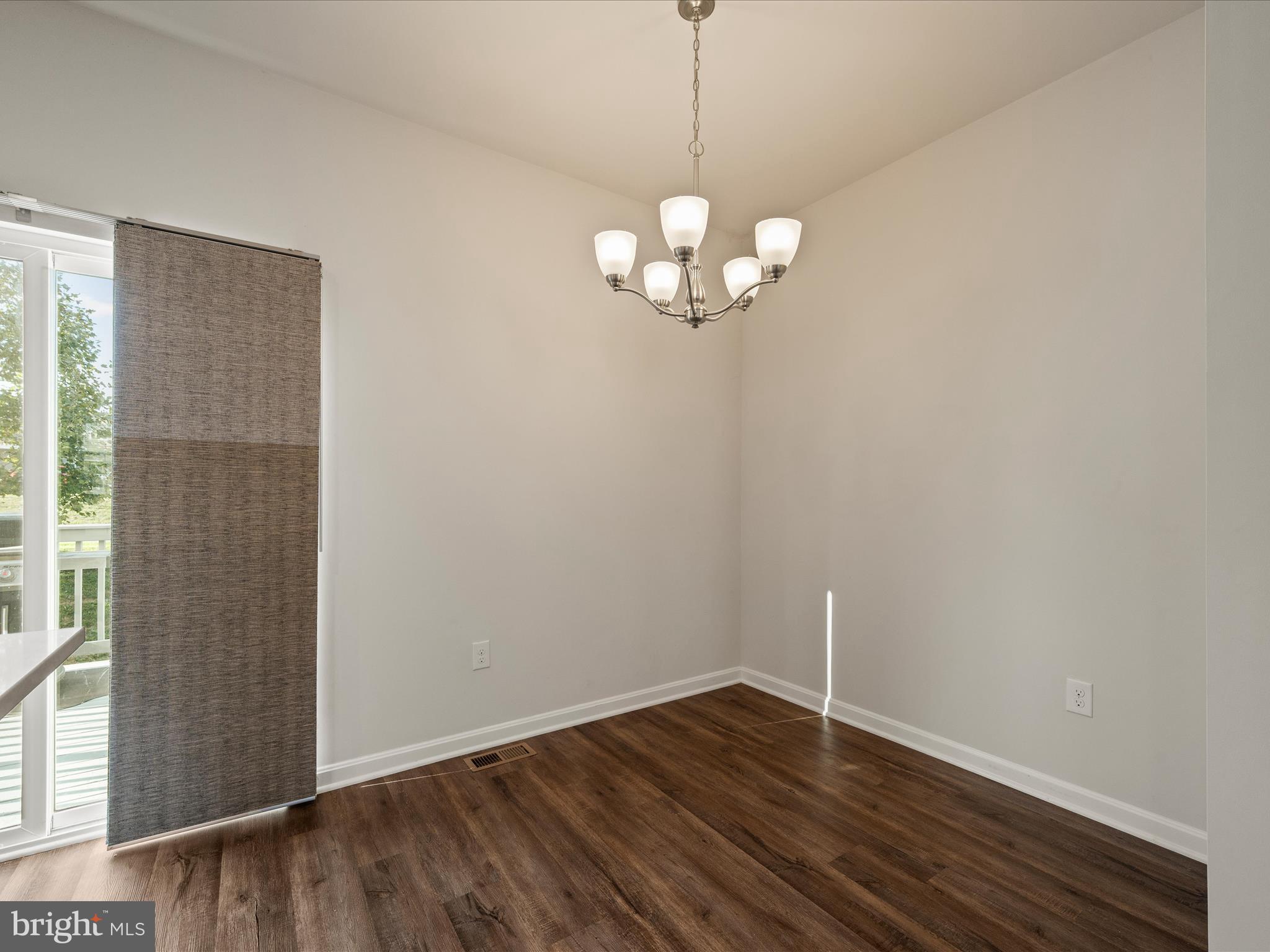 BERKELEY RIDGE - Residential