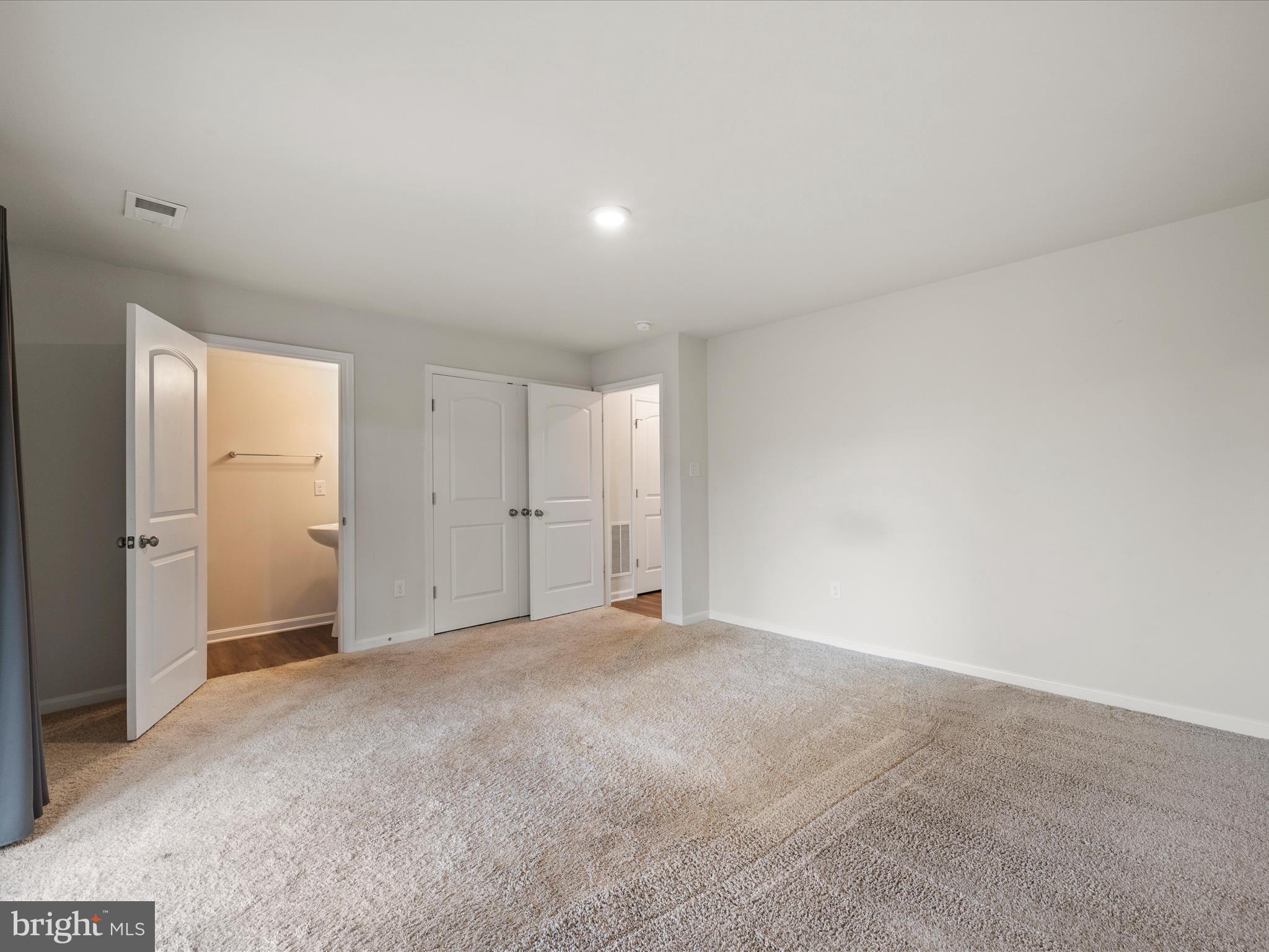 BERKELEY RIDGE - Residential