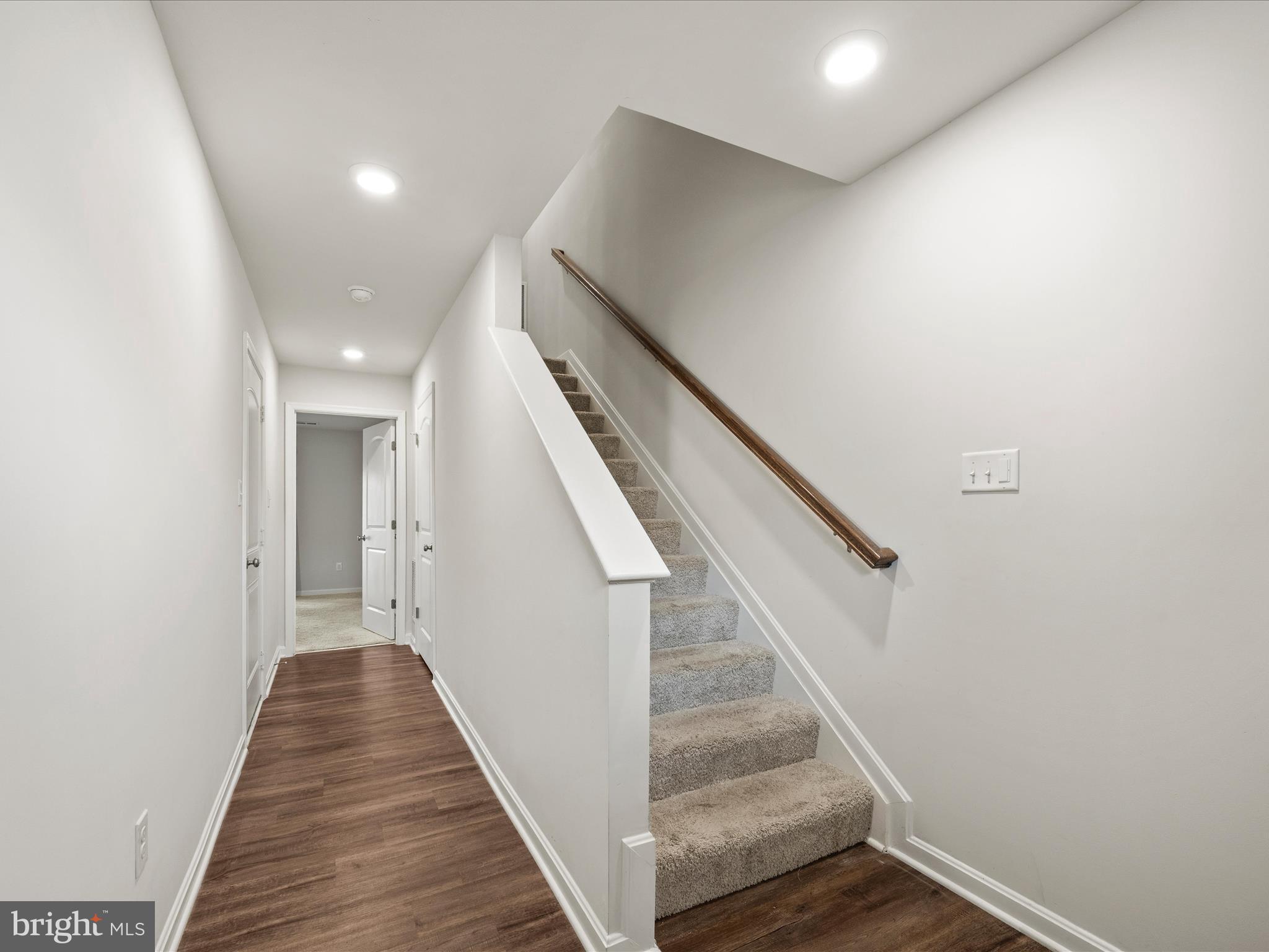 BERKELEY RIDGE - Residential