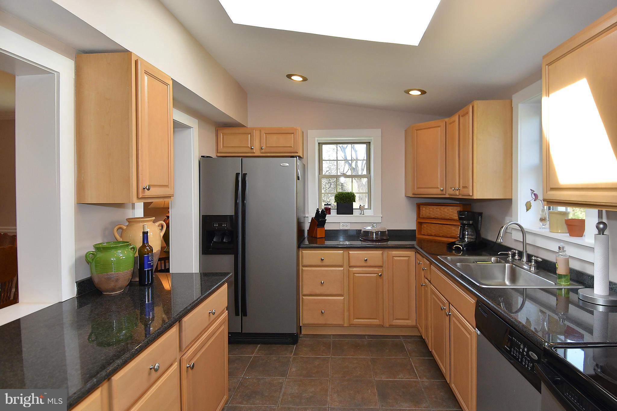 STONEWALL/SUNNYBROOK - Residential