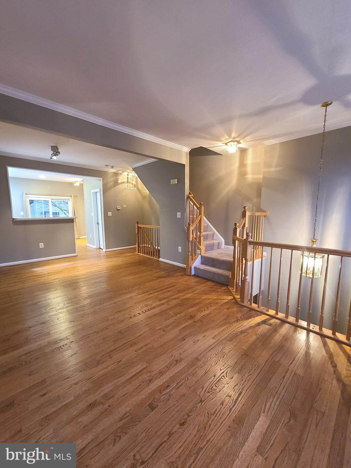 SHERBROOKE CONDO - Residential Lease