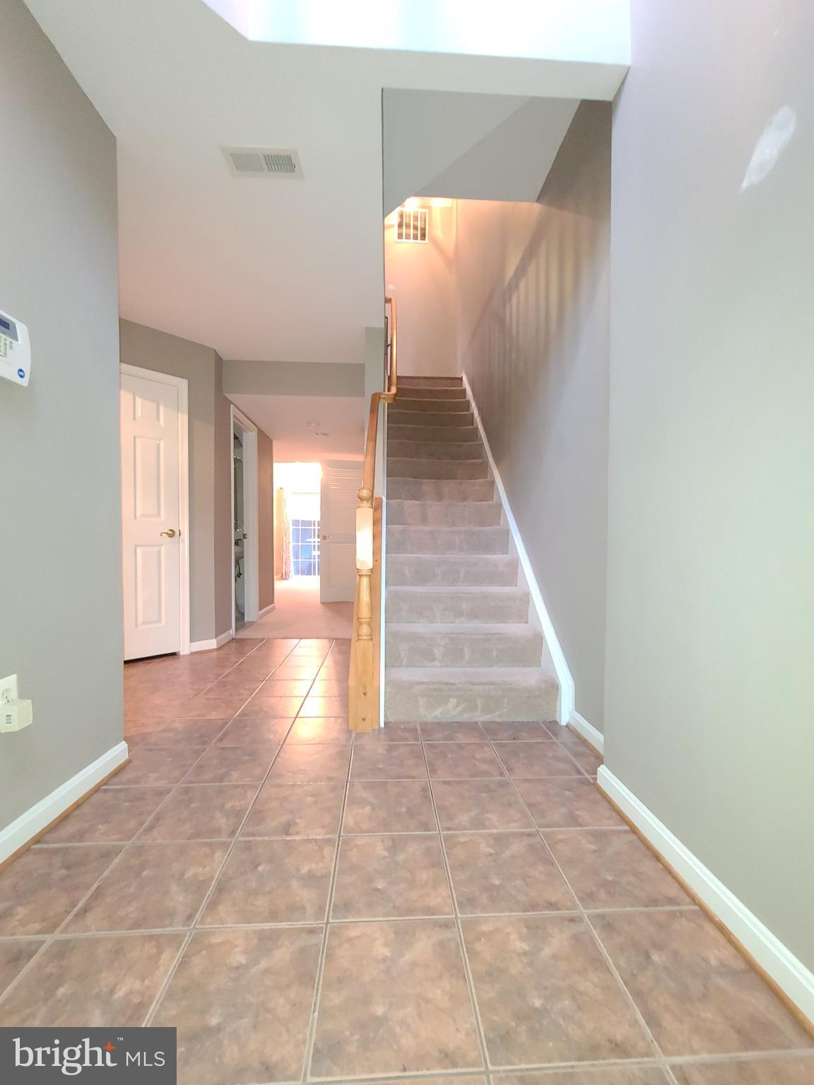 SHERBROOKE CONDO - Residential Lease