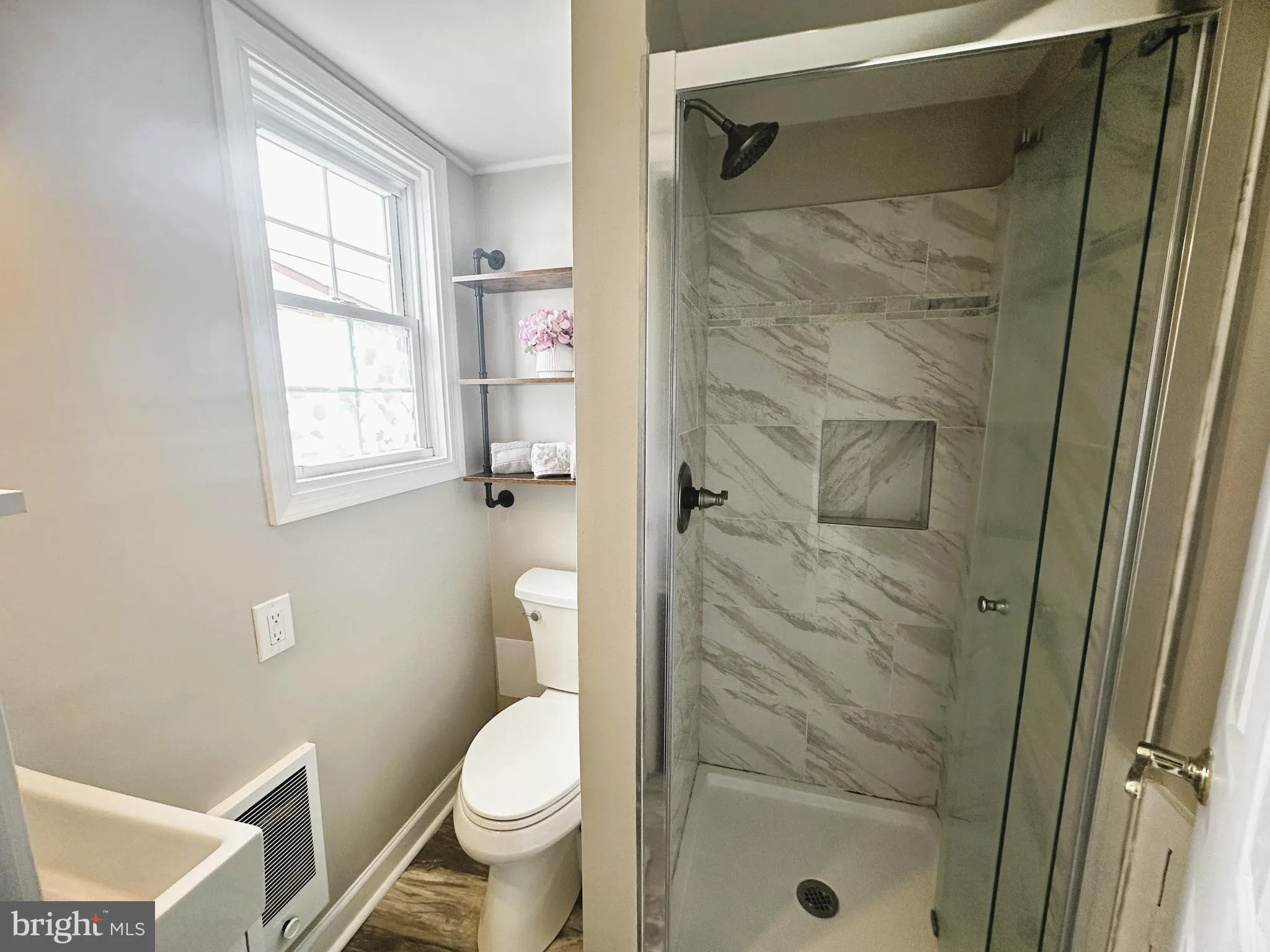 Edgewater, Maryland 21037, United States, 2 Bedrooms Bedrooms, ,2 BathroomsBathrooms,Residential,Coming Soon,178050