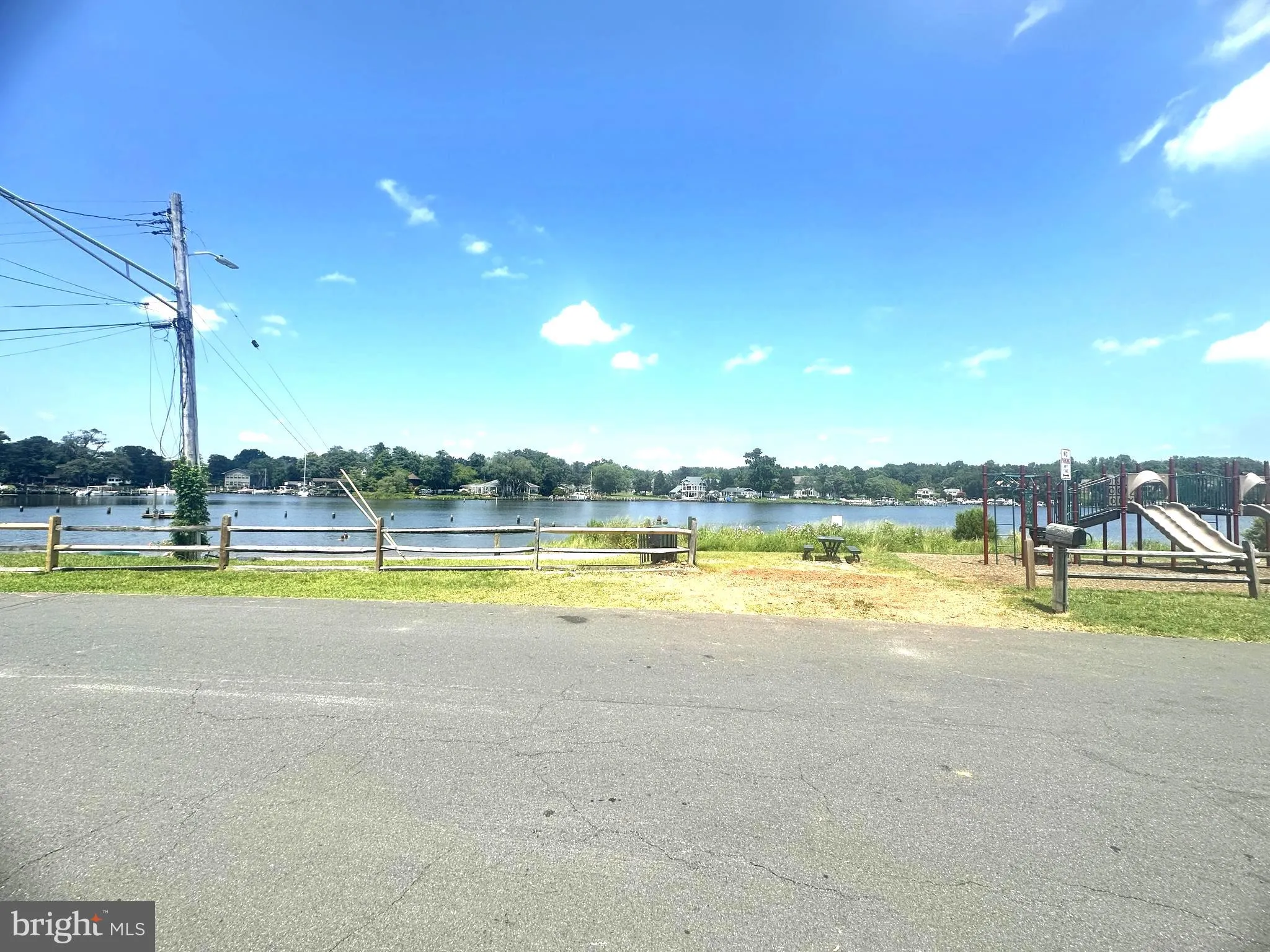 Edgewater, Maryland 21037, United States, 2 Bedrooms Bedrooms, ,2 BathroomsBathrooms,Residential,Coming Soon,178050