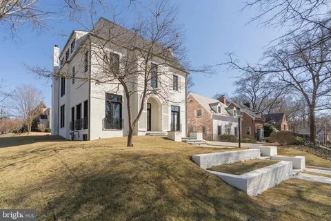 4217 46th Street NW, Washington, DC 20016 - MLS#: DCDC2174716
