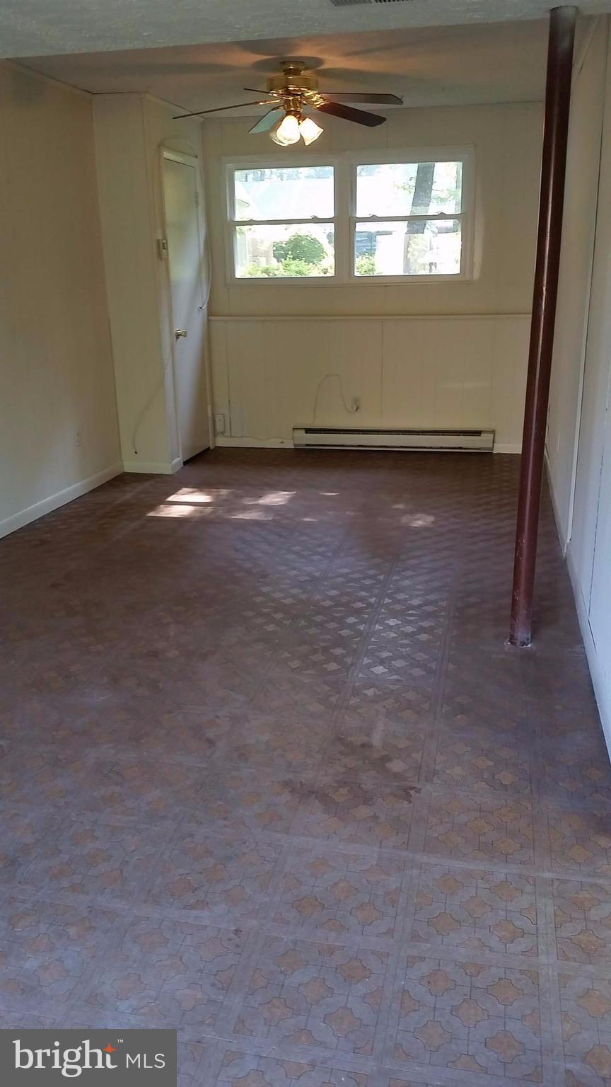 SEVERN ACRES - Residential Lease