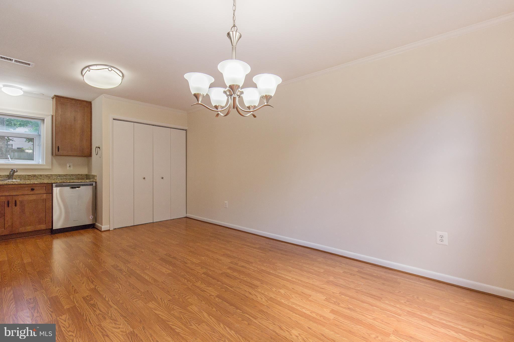 DALE CITY - Residential