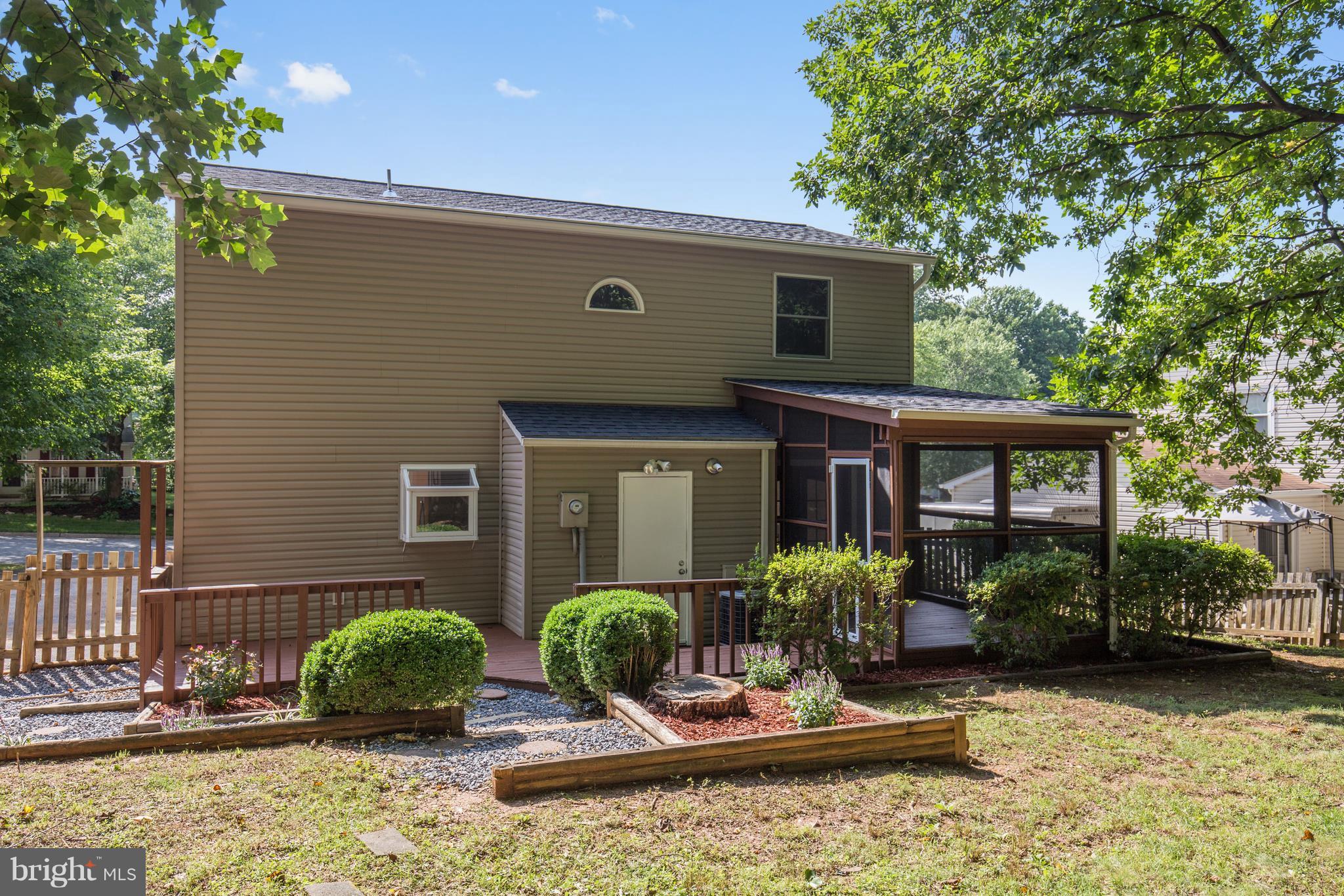 DALE CITY - Residential