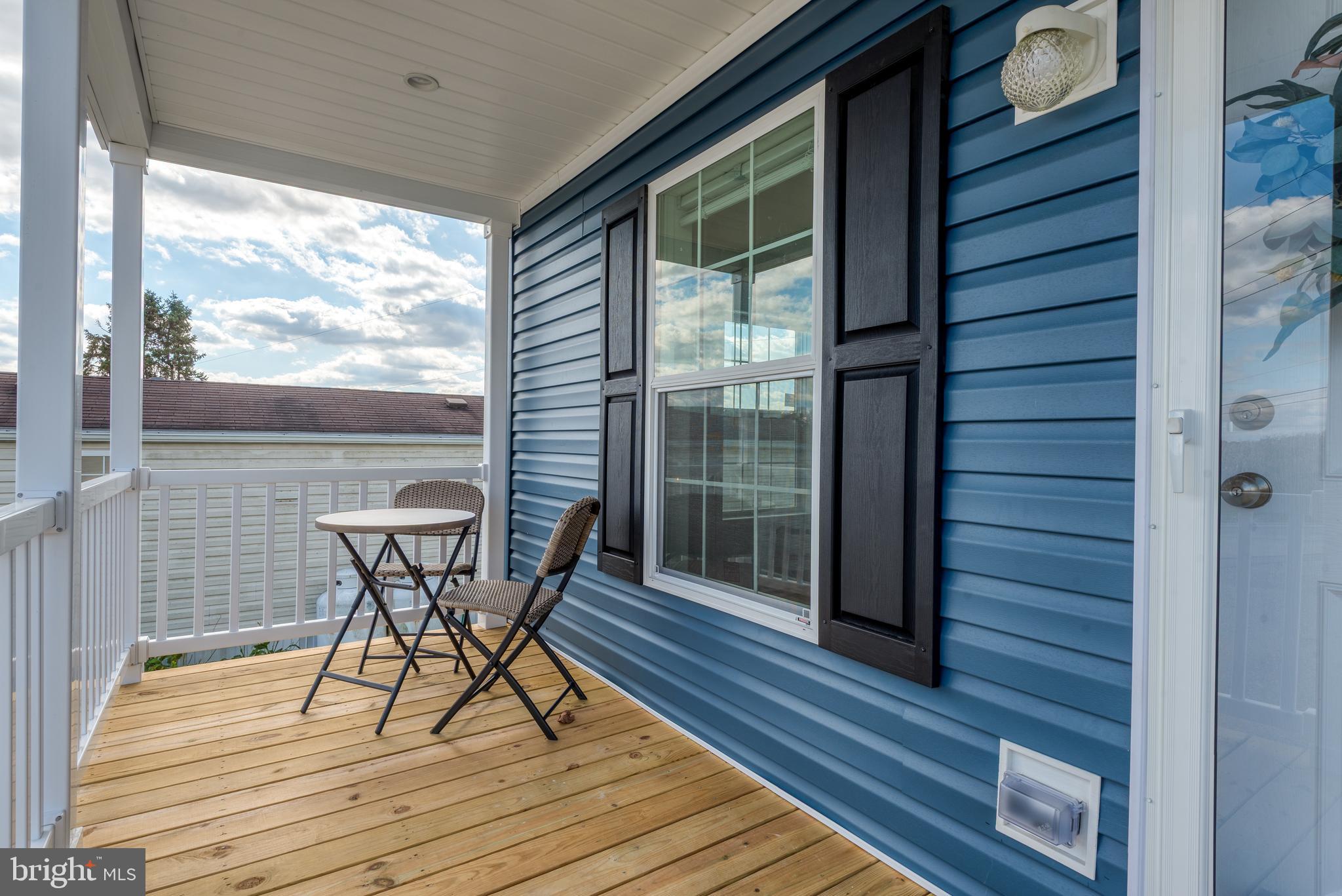 300 PFAUTZ HILL ROAD