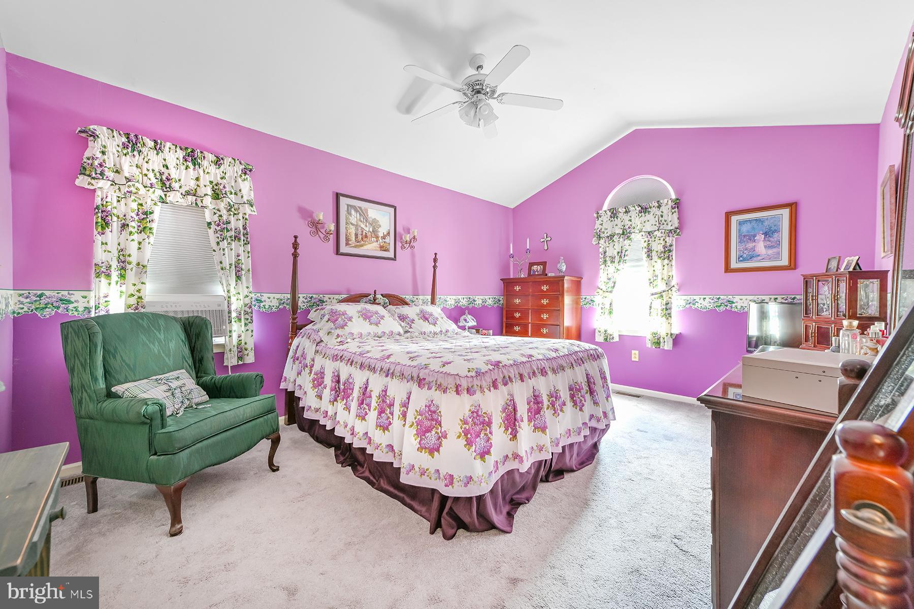 UPLAND VIL - Residential