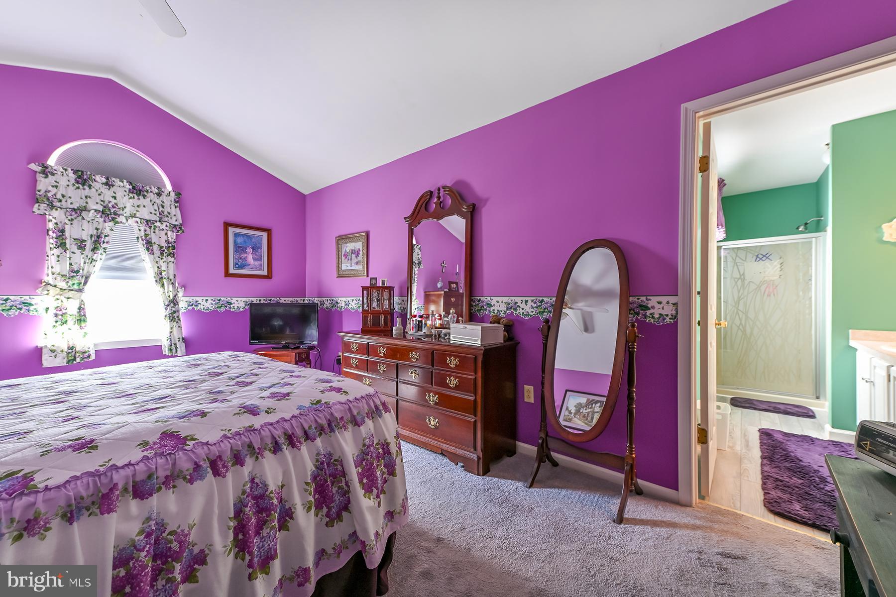 UPLAND VIL - Residential