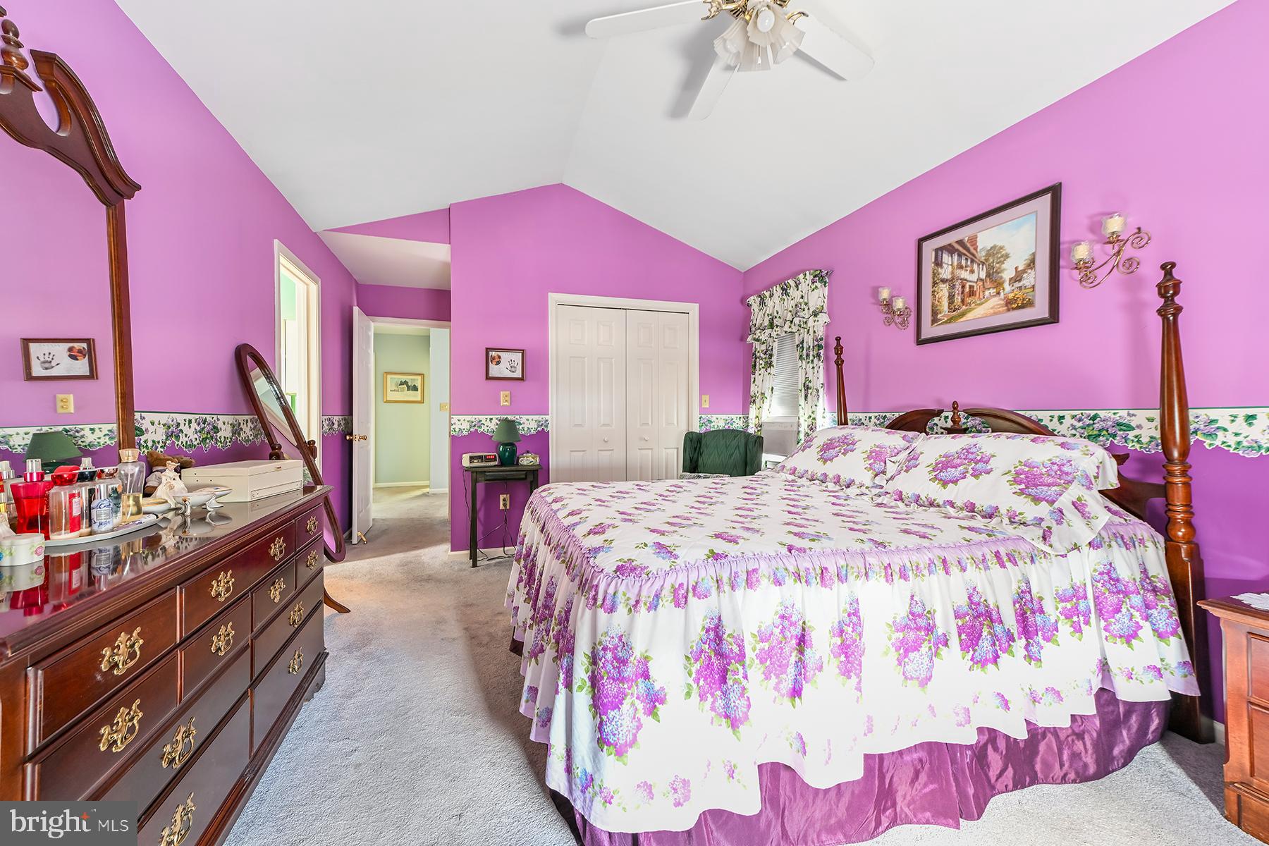 UPLAND VIL - Residential