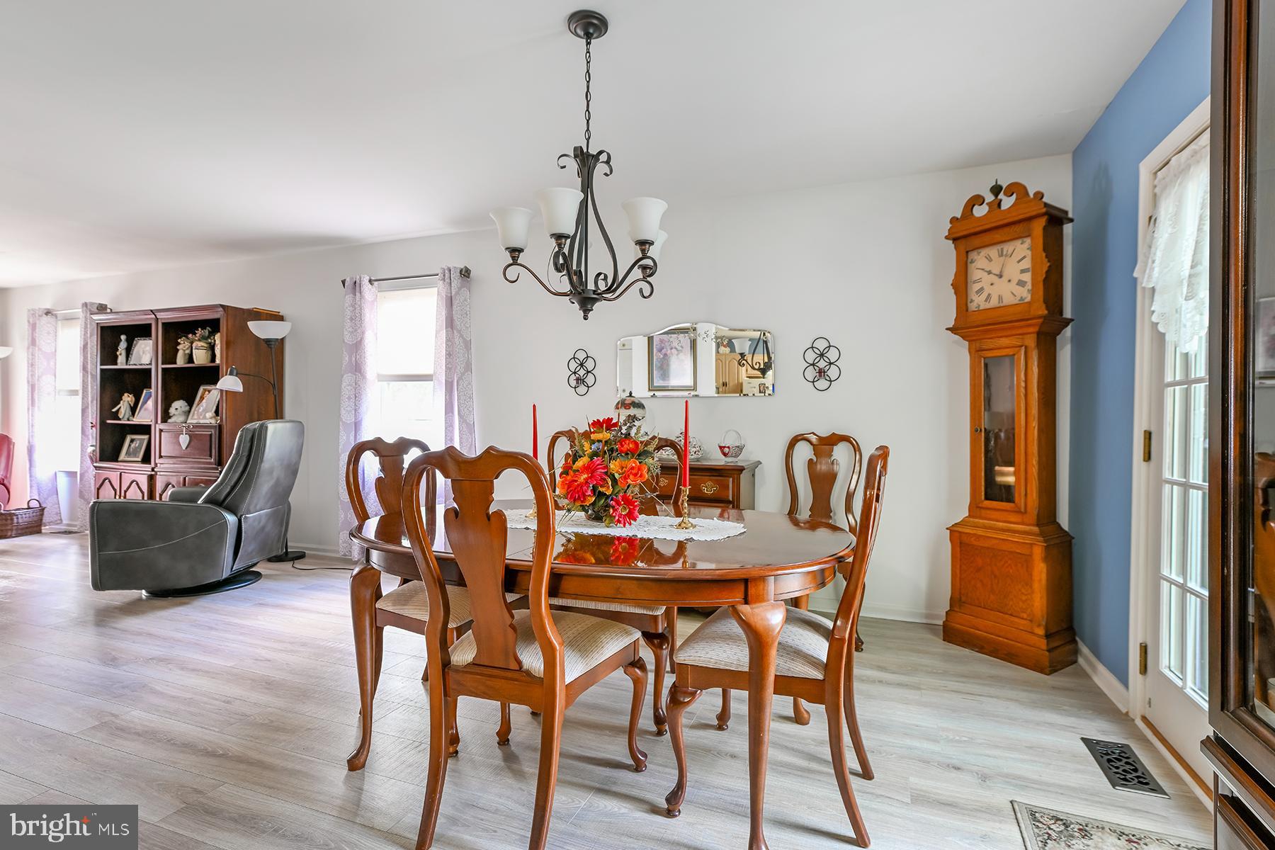 UPLAND VIL - Residential