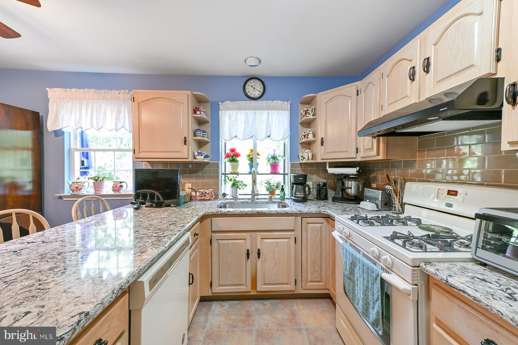 UPLAND VIL - Residential