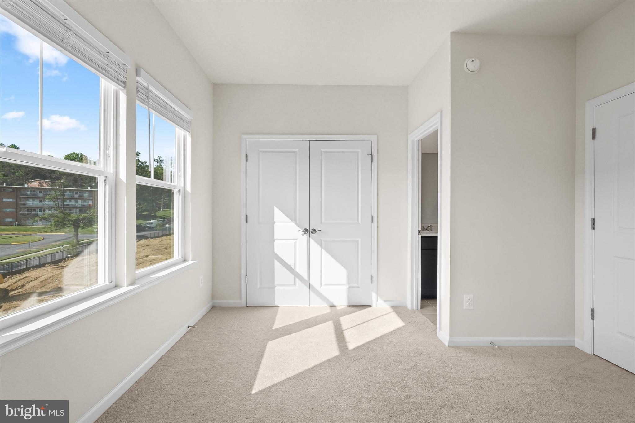 GATEWAY WEST - Residential Lease