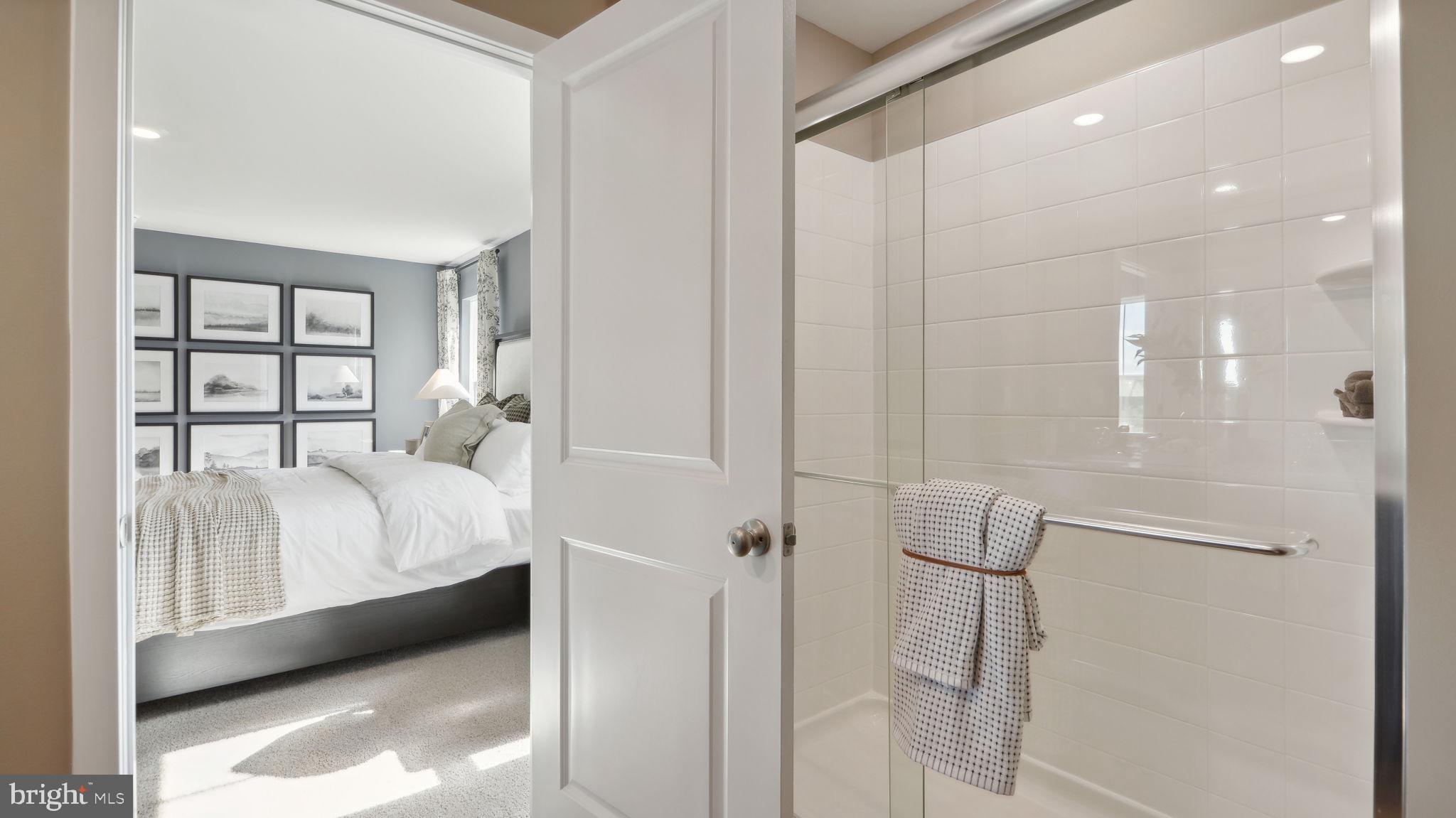 RETREAT AT WINDING CREEK - Residential