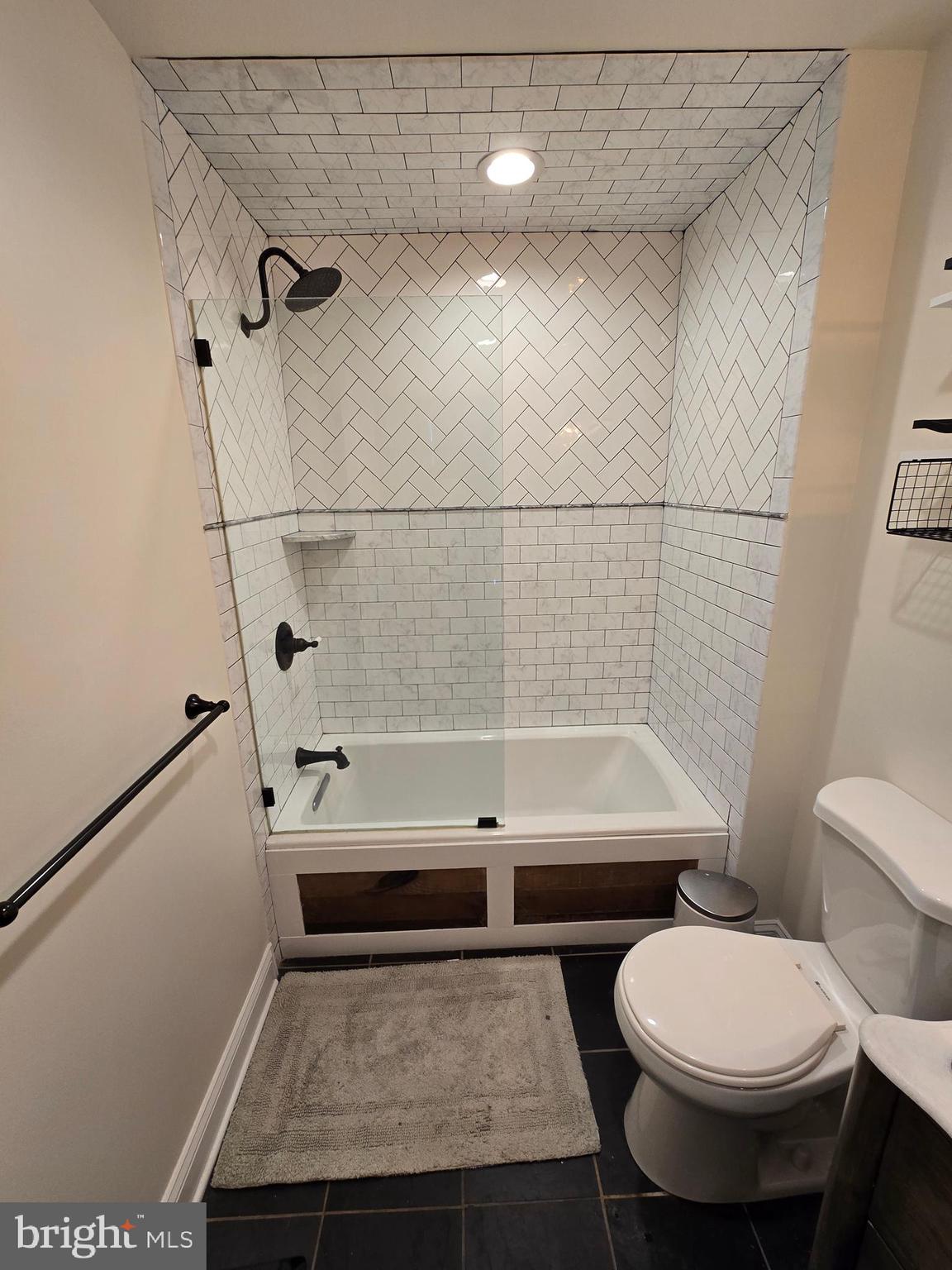 FRANCISVILLE - Residential Lease