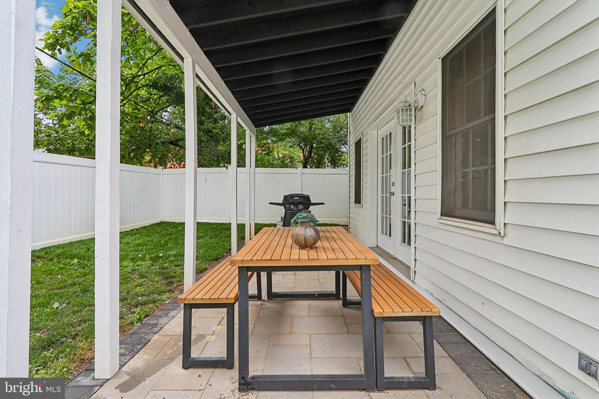 SILVER SPRING - Residential