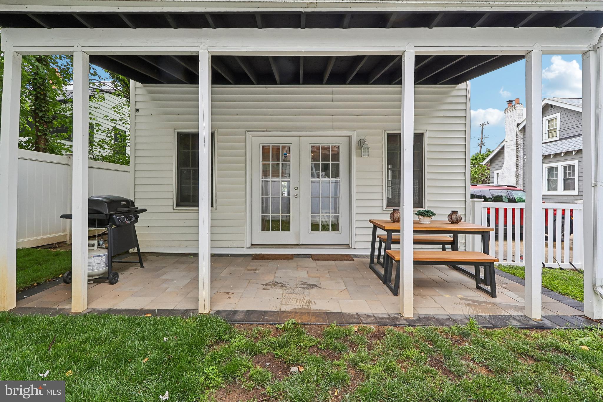 SILVER SPRING - Residential