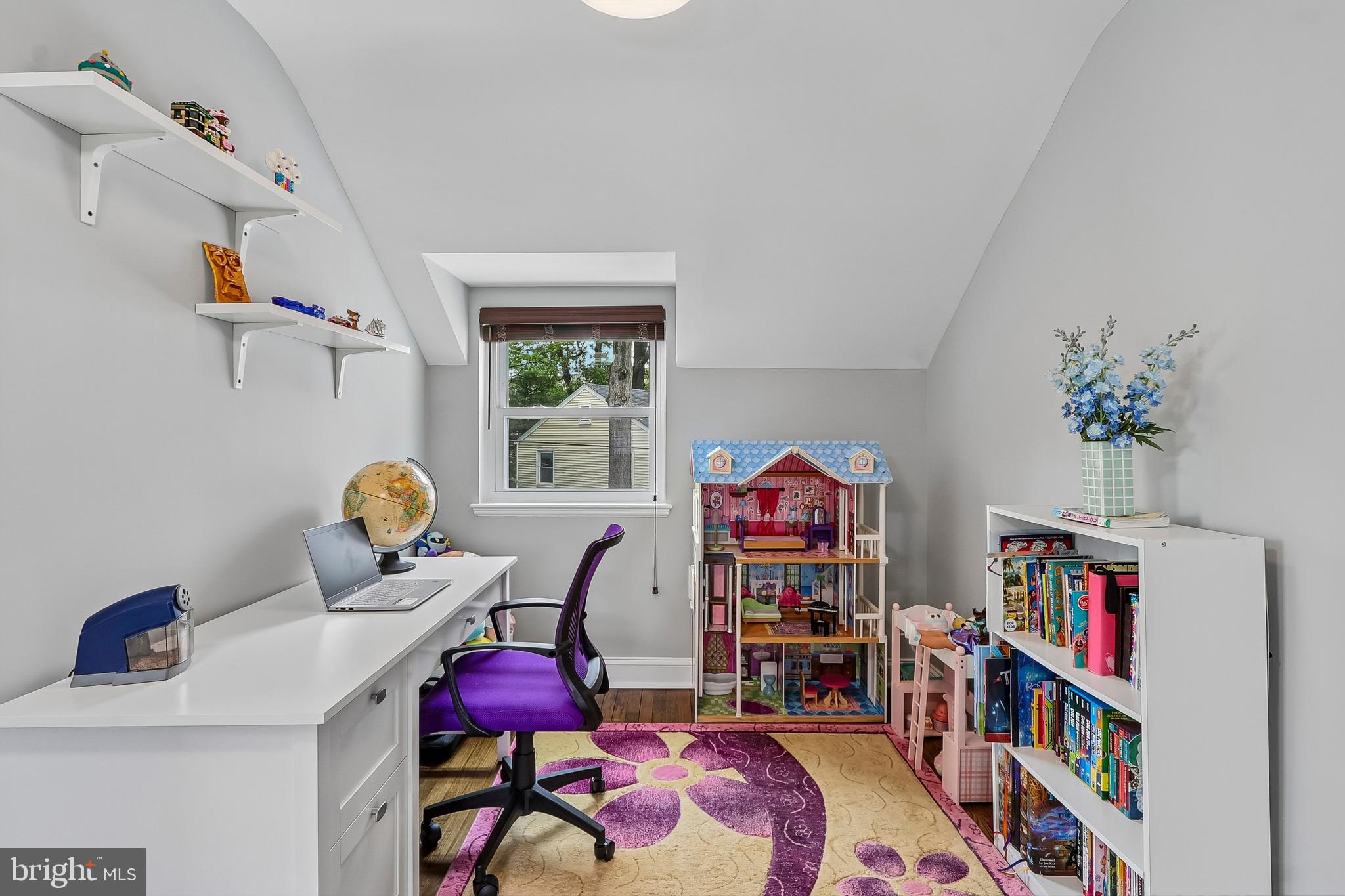 SILVER SPRING - Residential