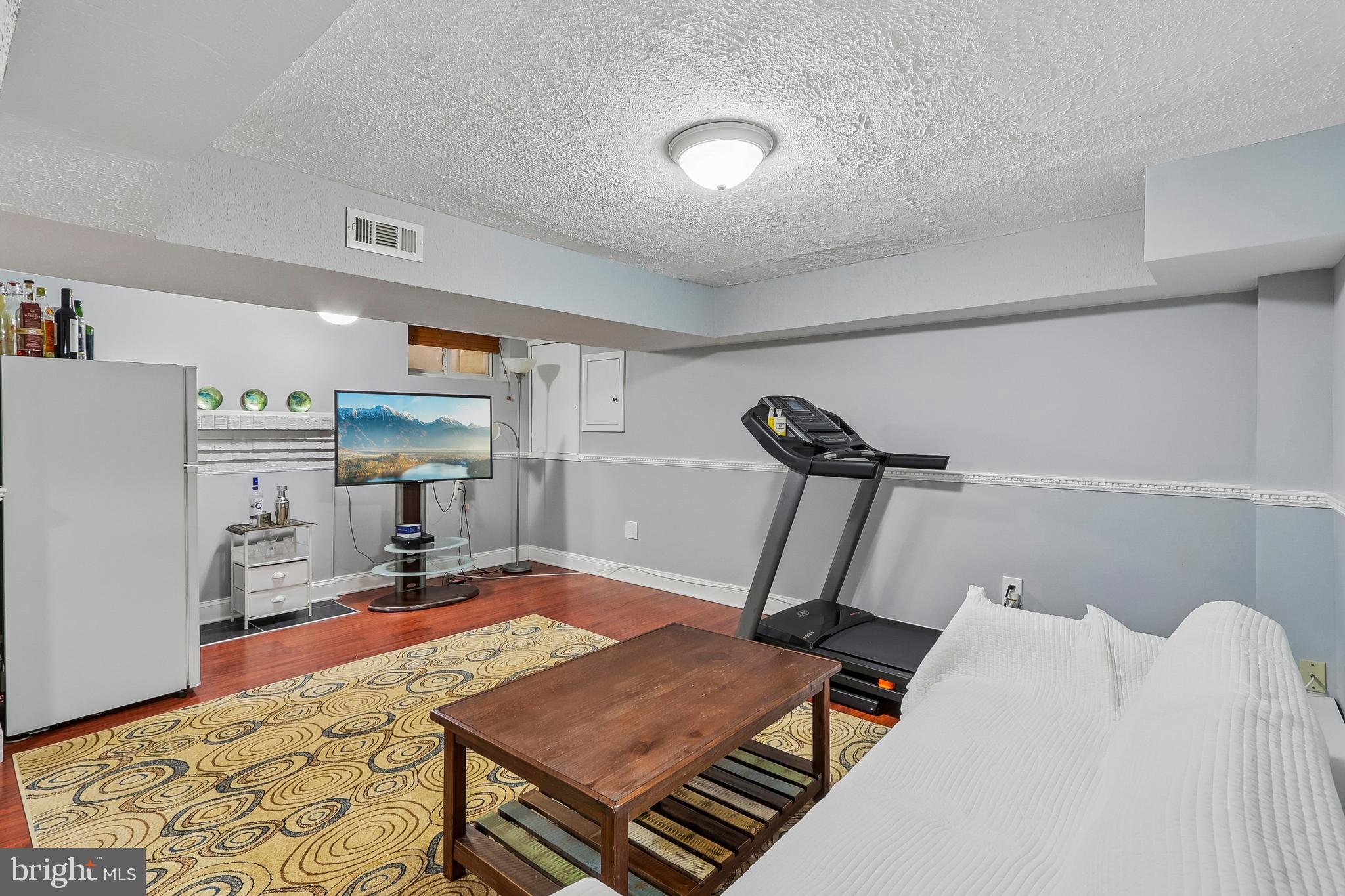 SILVER SPRING - Residential